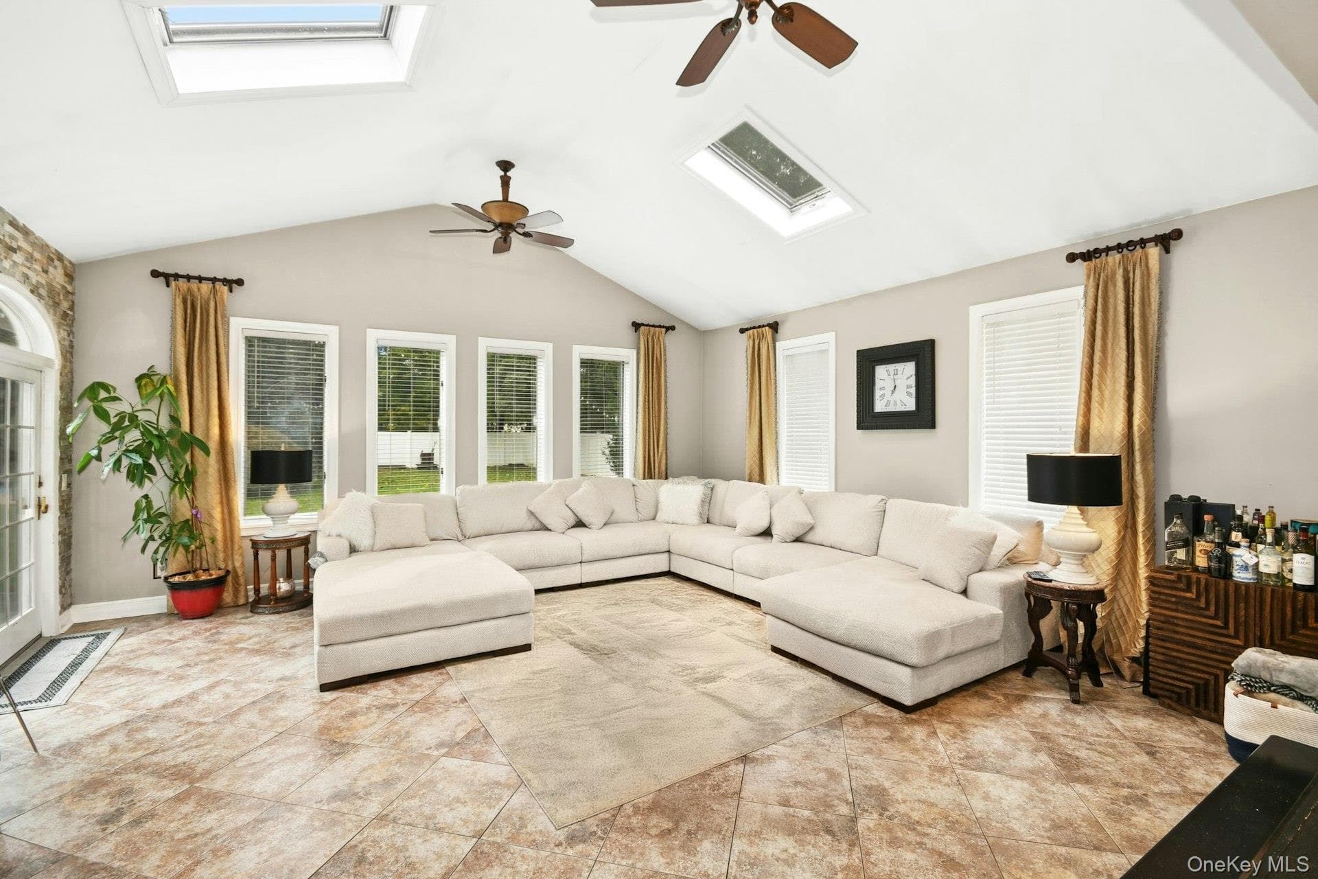 703 Lincoln Avenue thumbnail 17