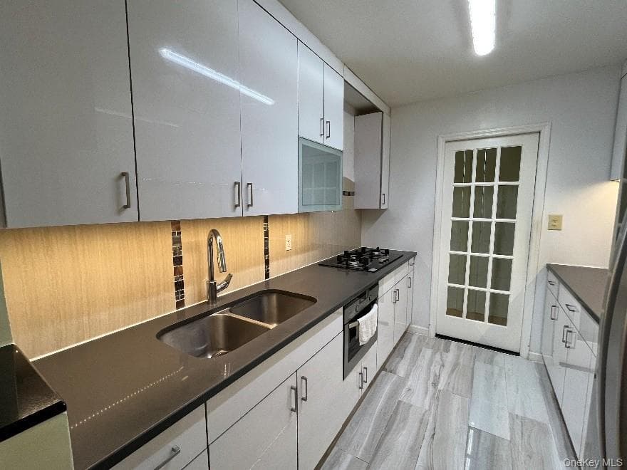 142-05 Roosevelt Avenue Unit: 415 thumbnail 8