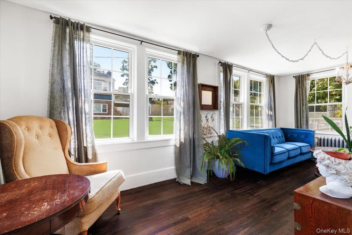 54 Hartsdale Road thumbnail 16