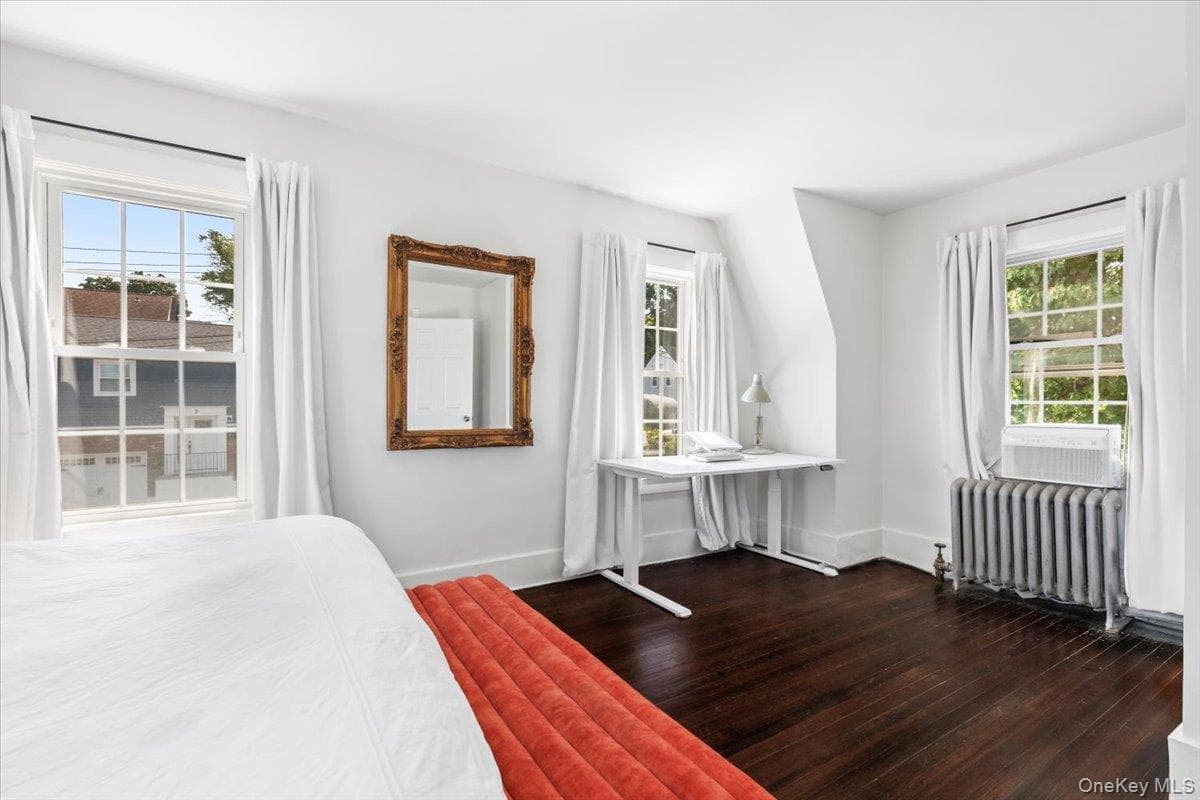 54 Hartsdale Road thumbnail 19