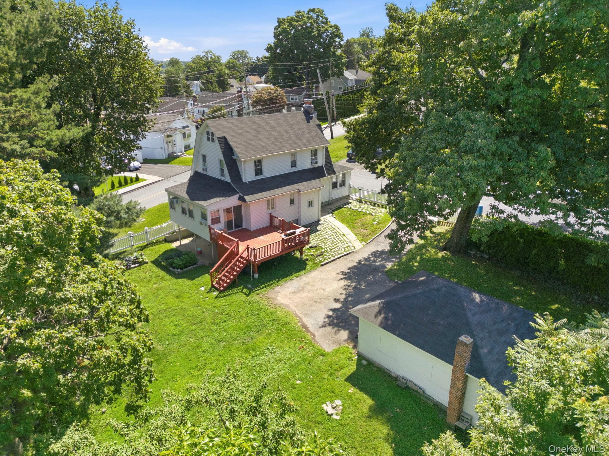 54 Hartsdale Road thumbnail 3