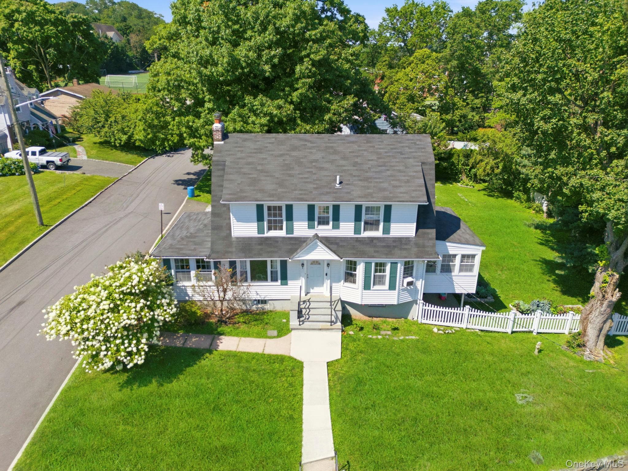 54 Hartsdale Road thumbnail 26