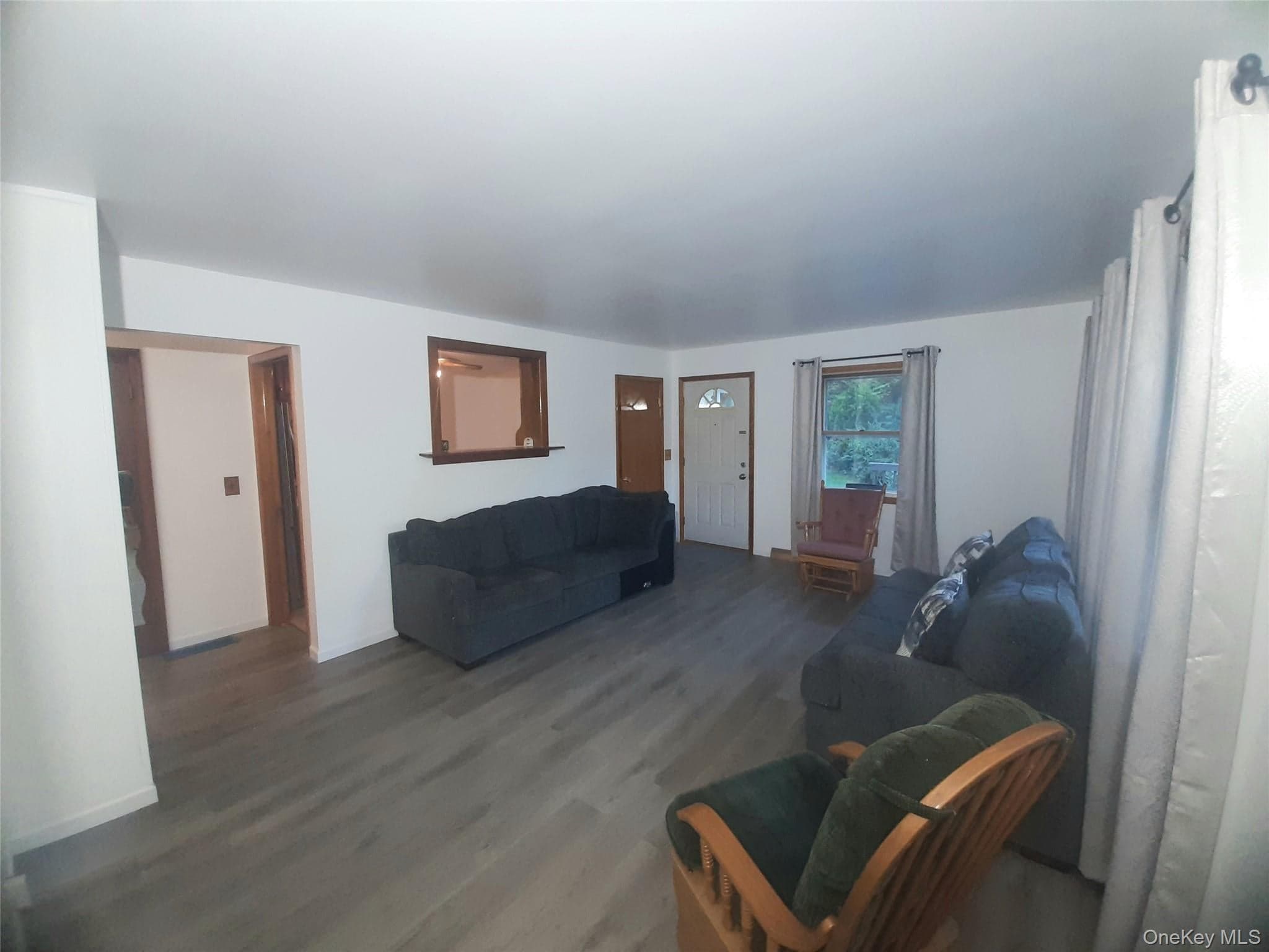 384 Cedar Hill Road thumbnail 3