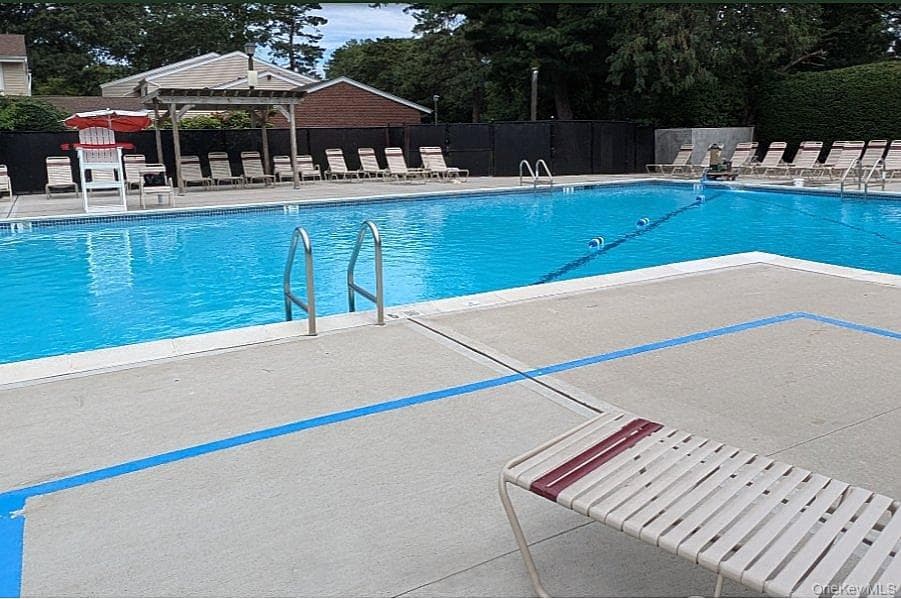 211 Springmeadow Drive Unit: J thumbnail 16