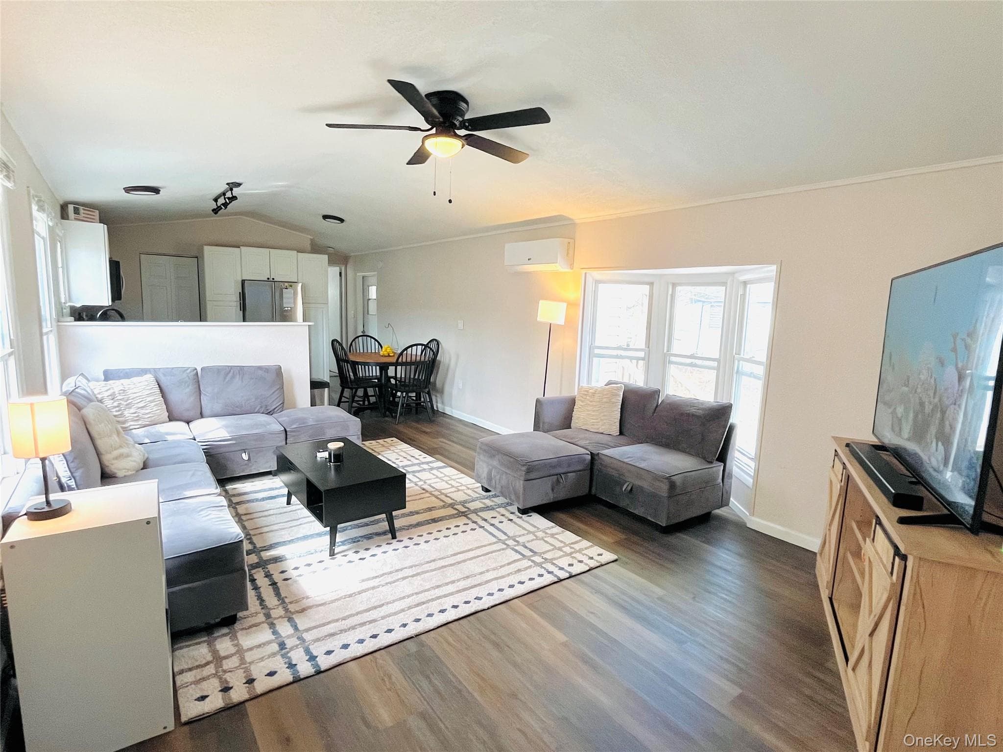 723 Beekman Road Unit: 42 thumbnail 7