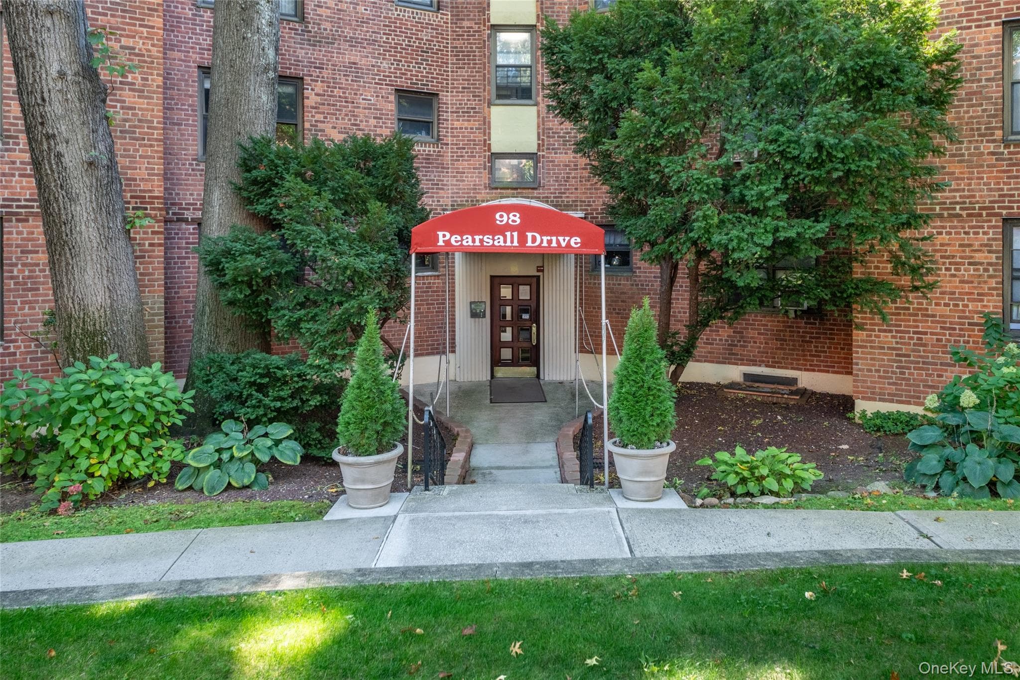 98 Pearsall Drive Unit: 1C thumbnail 4