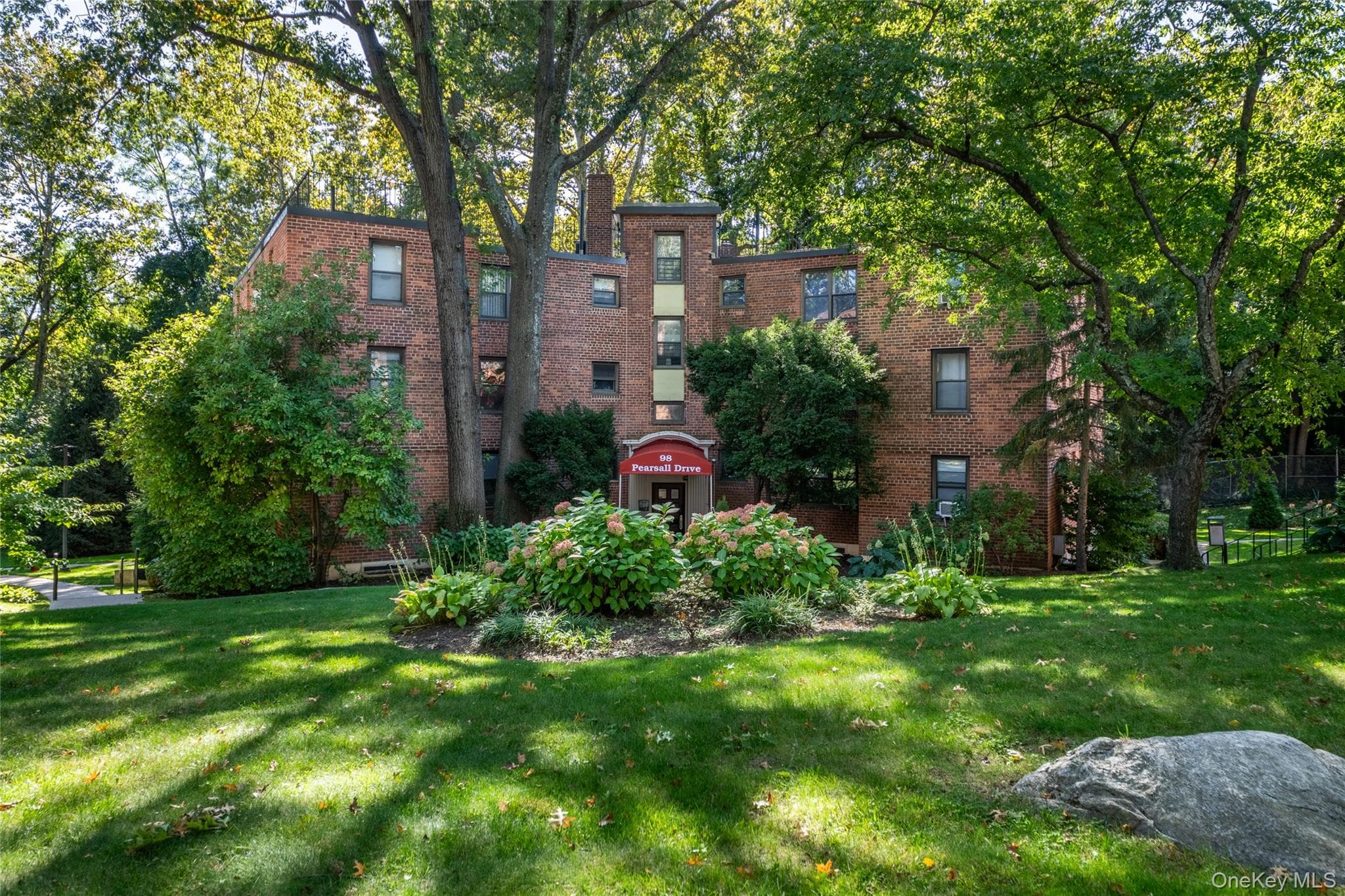 98 Pearsall Drive Unit: 1C thumbnail 5