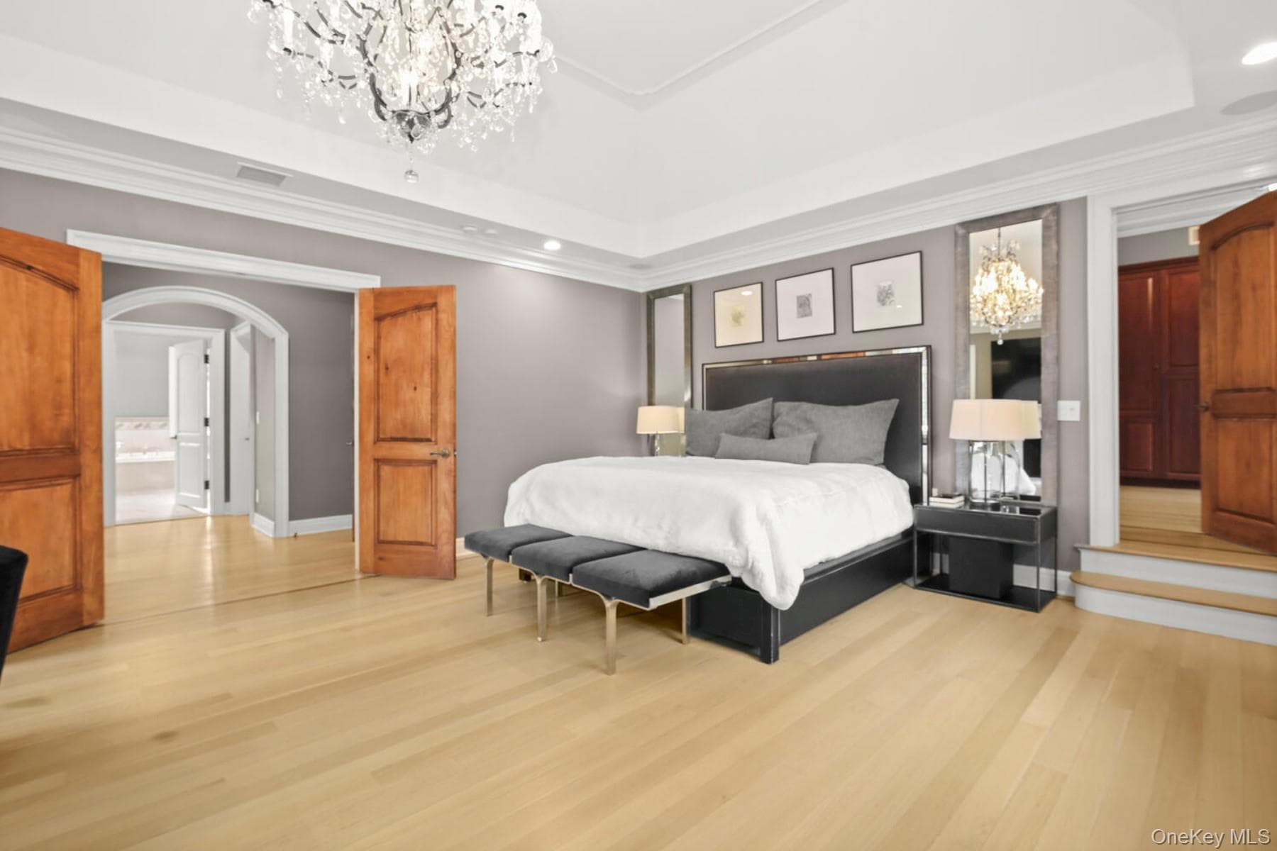 4 Cowdray Park Drive thumbnail 16