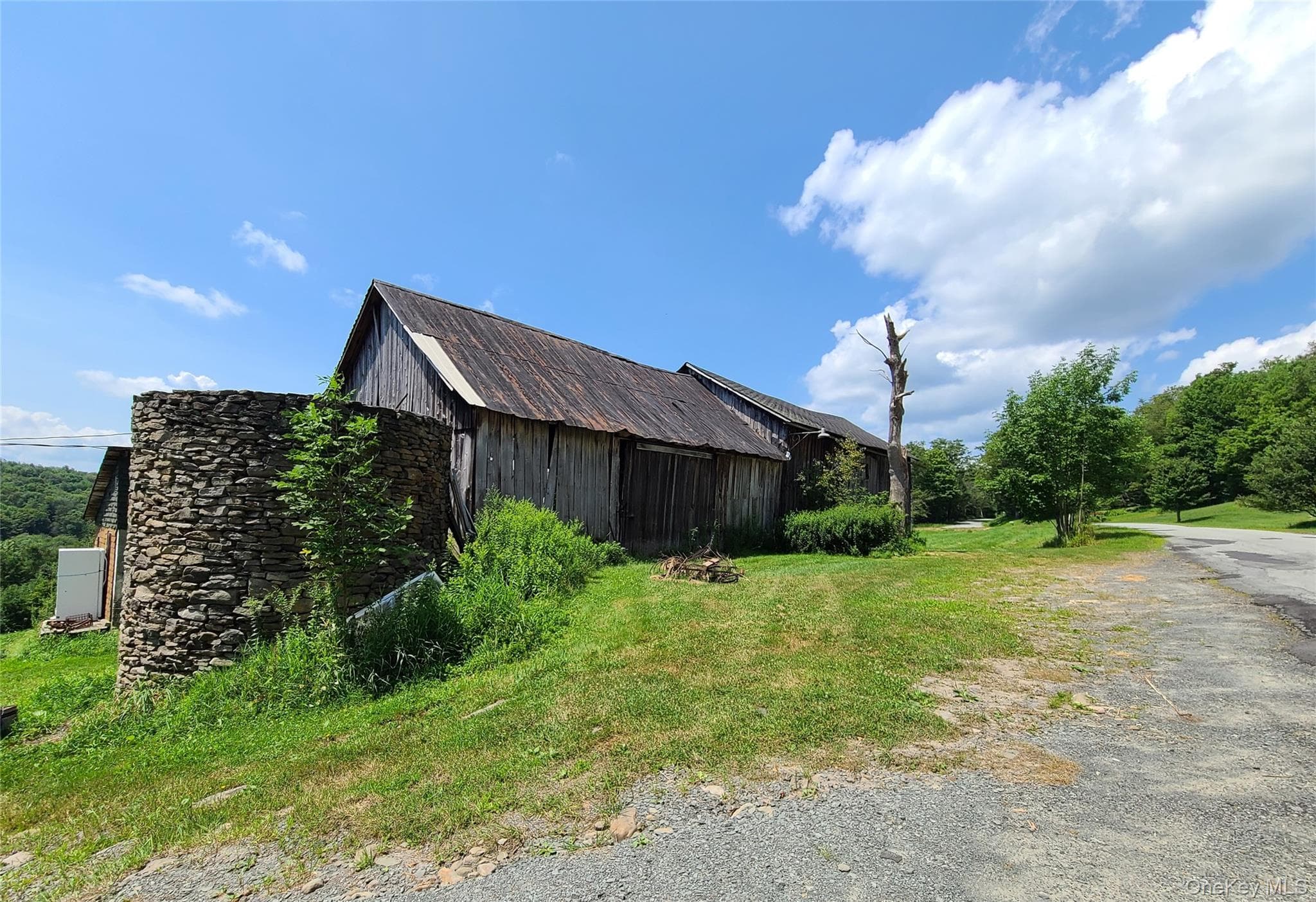 299-301 Stump Pond Road thumbnail 11