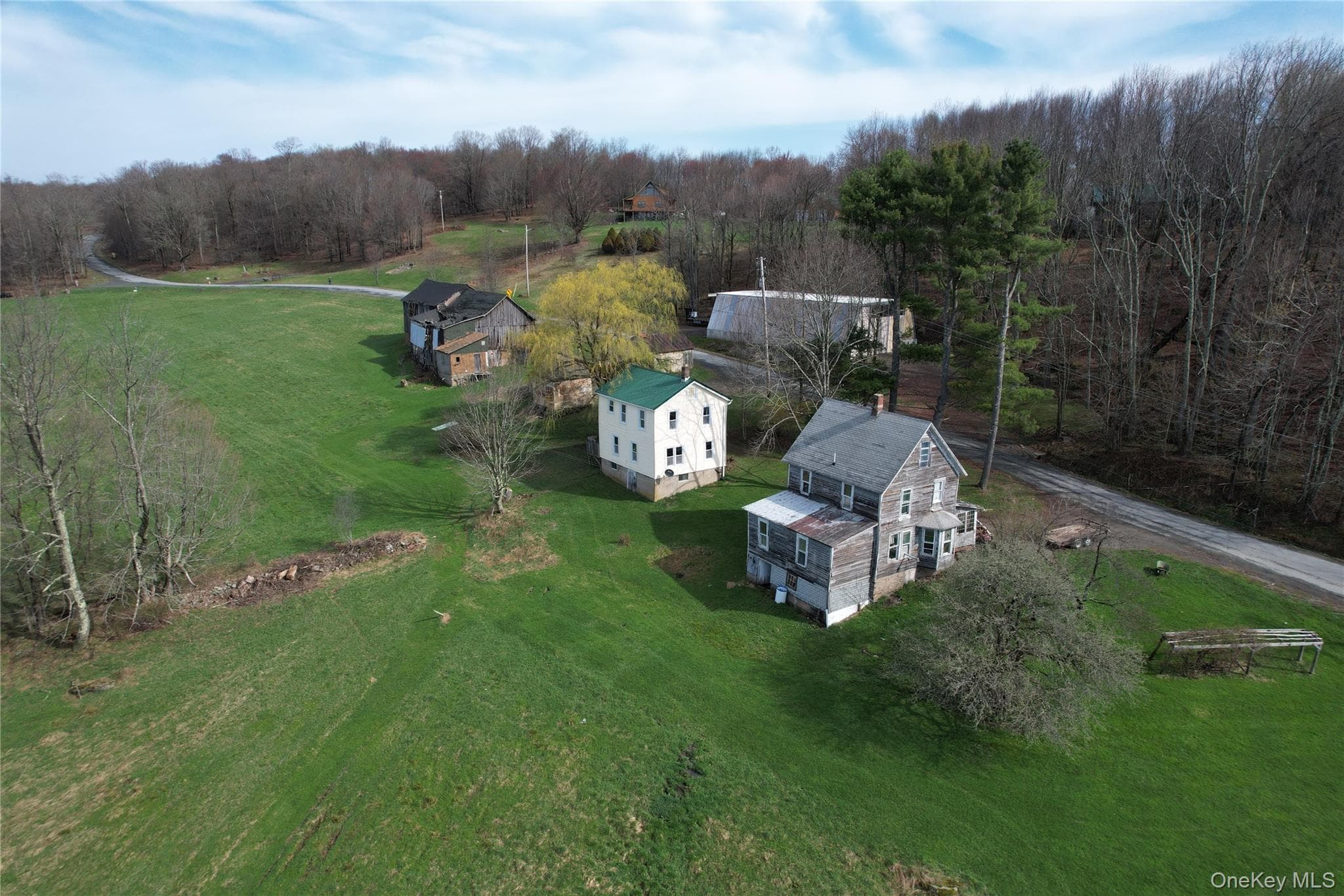 299-301 Stump Pond Road thumbnail 3