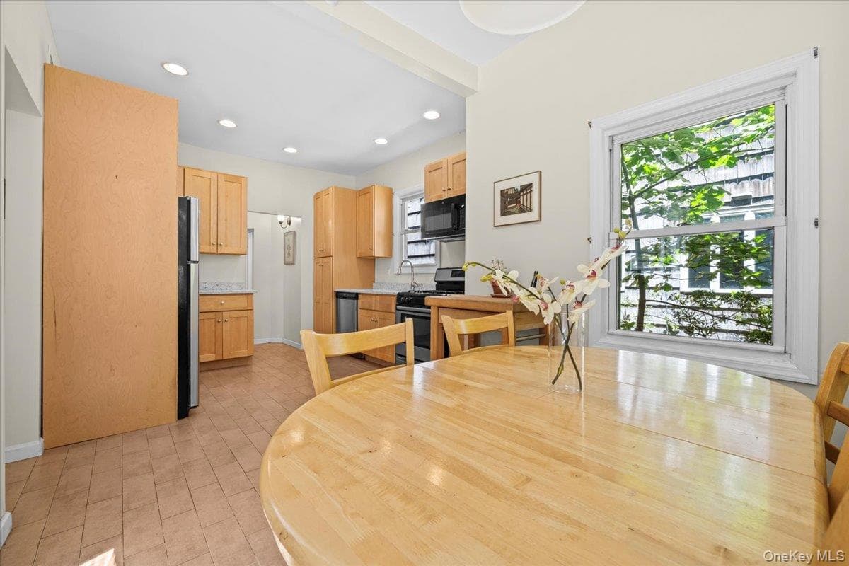 5600 Mosholu Avenue thumbnail 13