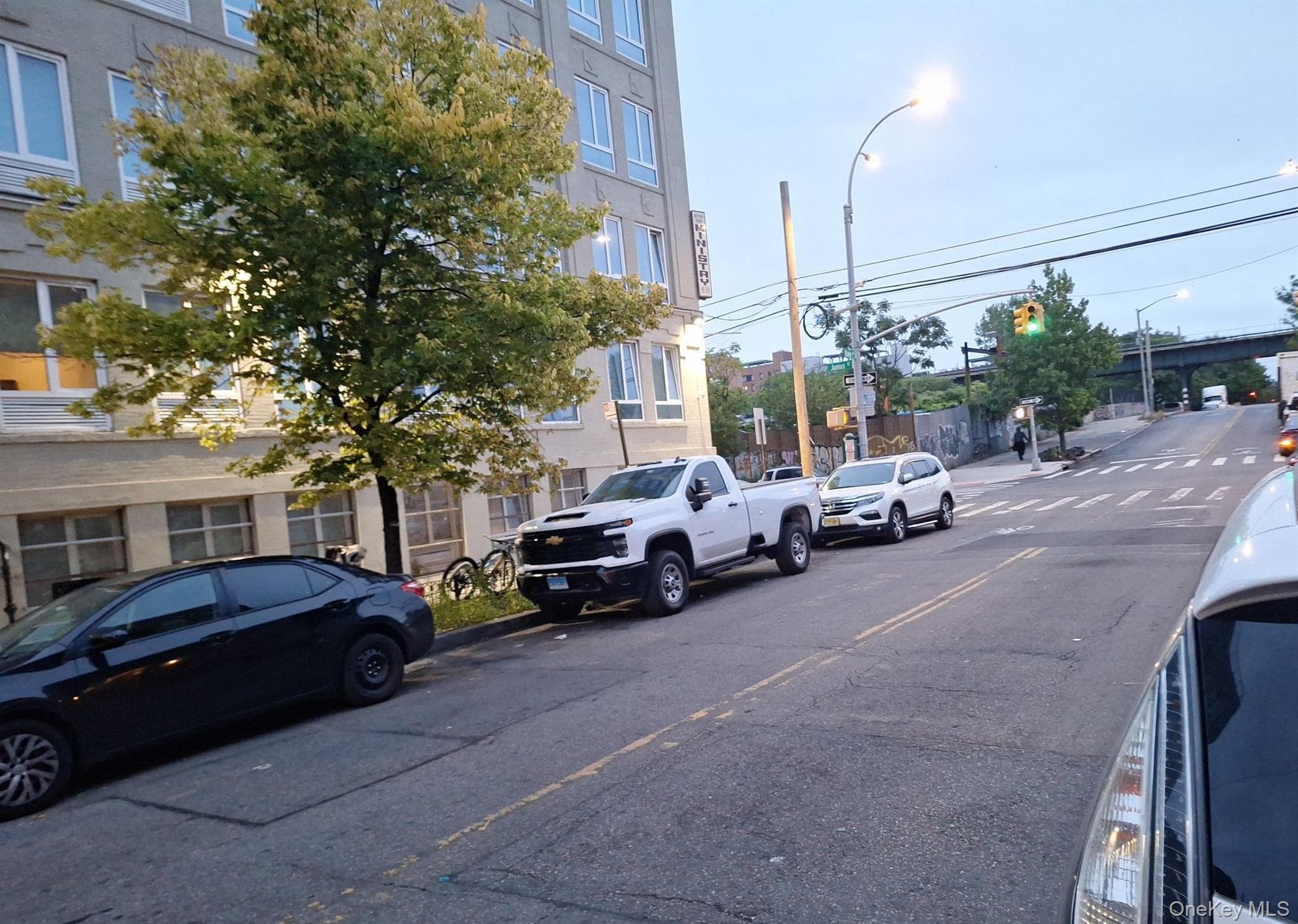 440 Blake Avenue thumbnail 7