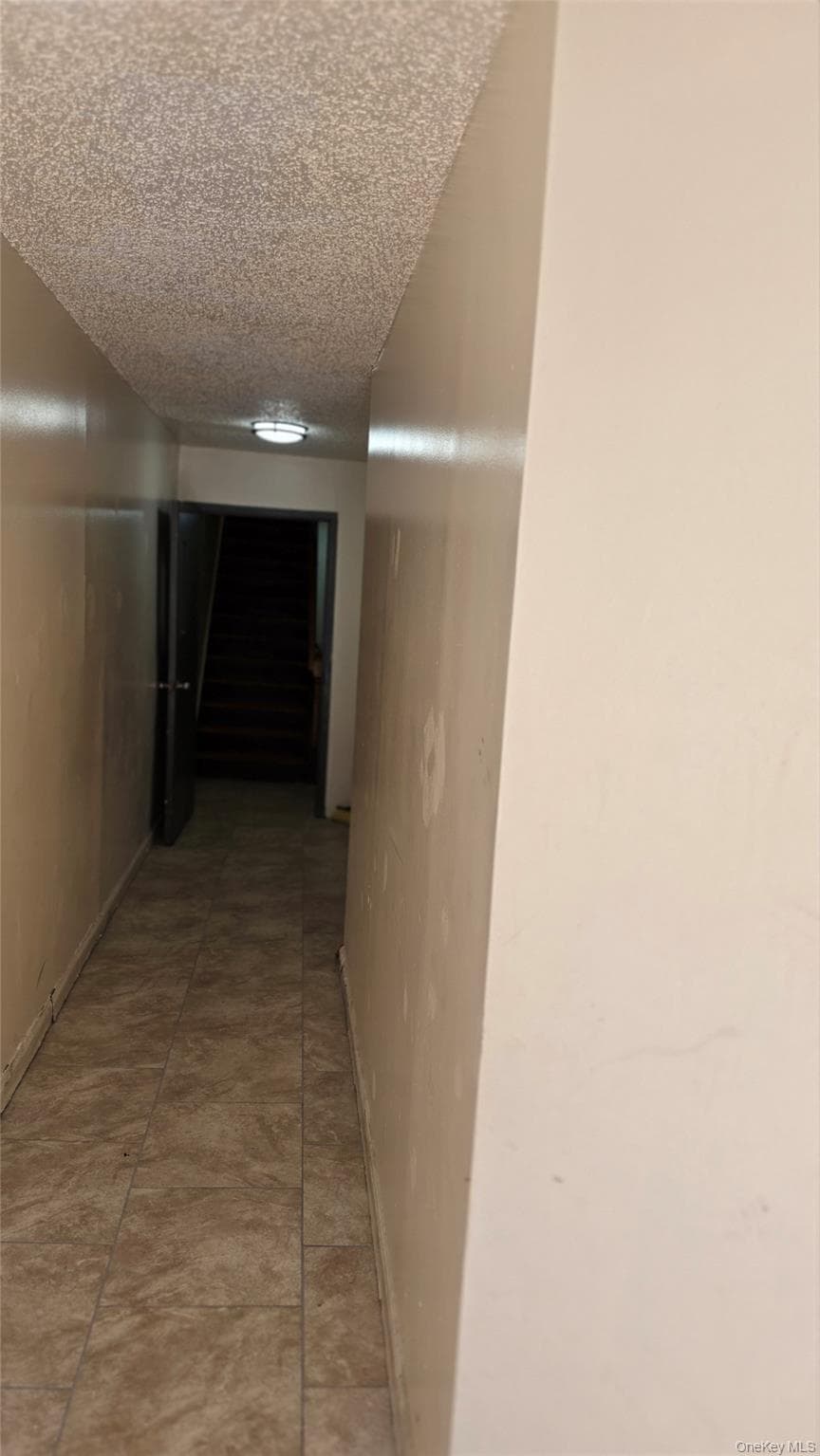 1390 Bristow Street thumbnail 2