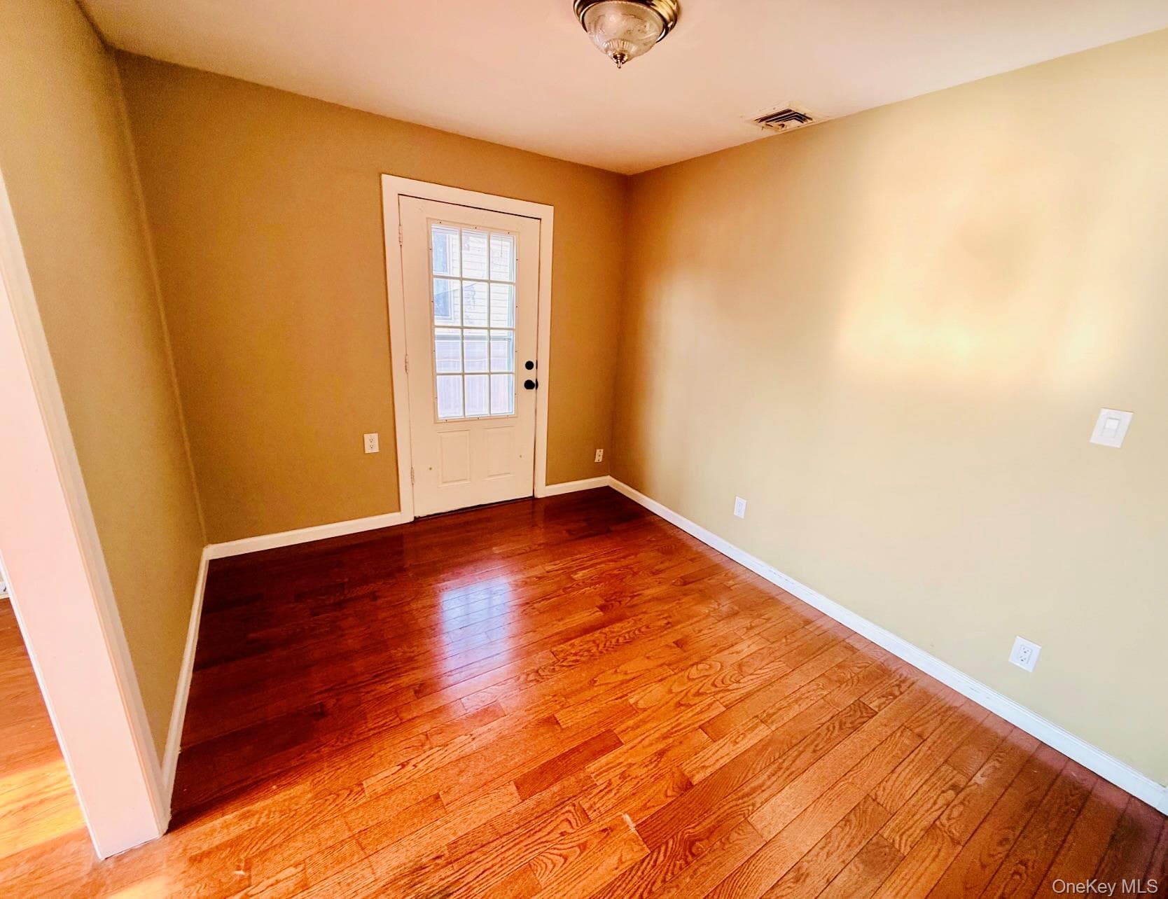 43 Johnson Avenue thumbnail 33