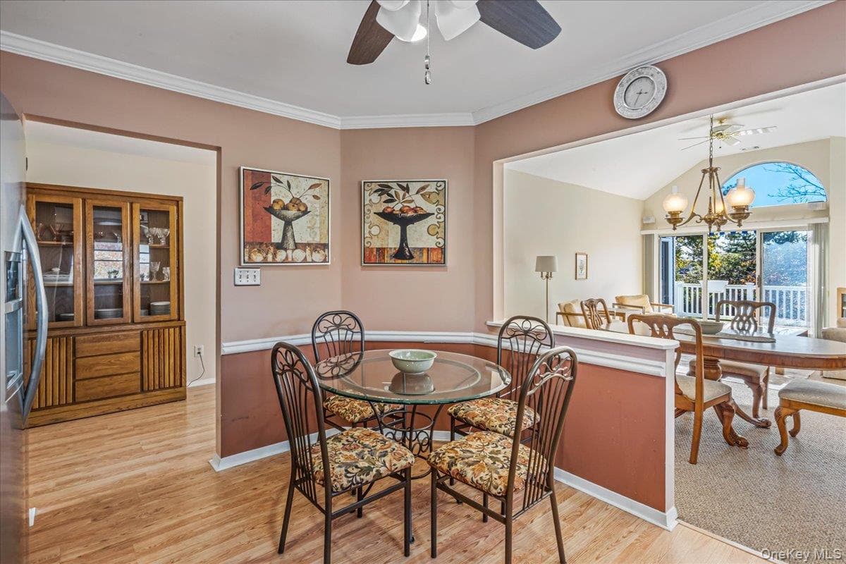 414 Lindsay Lane thumbnail 9
