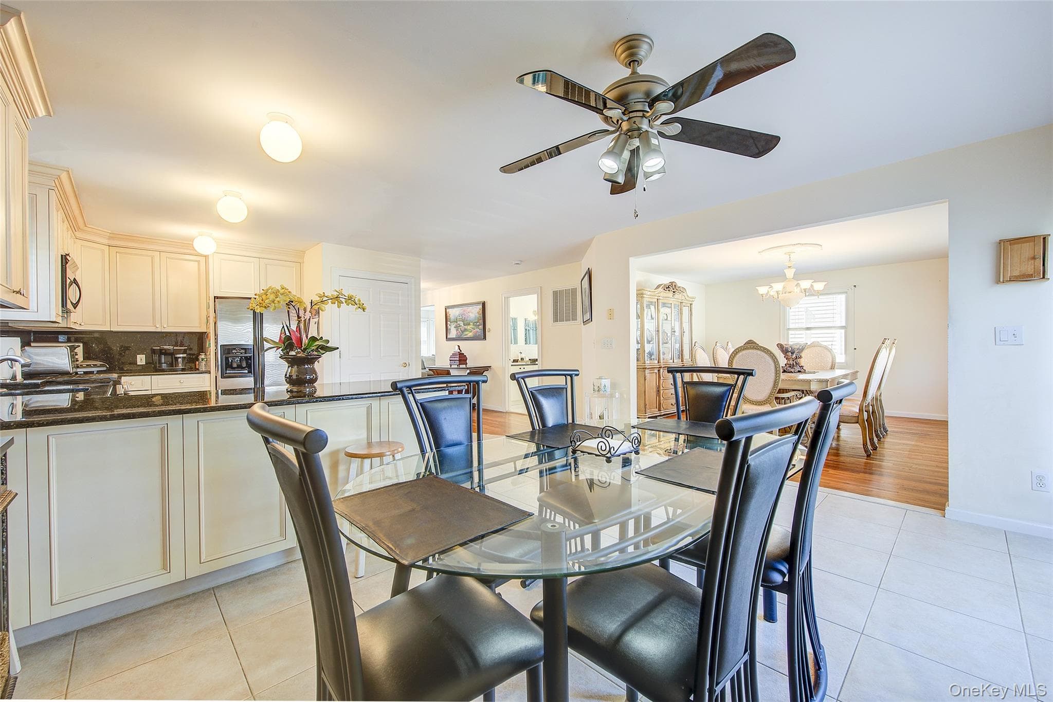 64 Cottage Place thumbnail 14