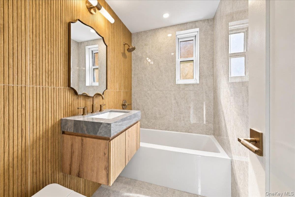 1300 Midland Avenue Unit: C26 thumbnail 10