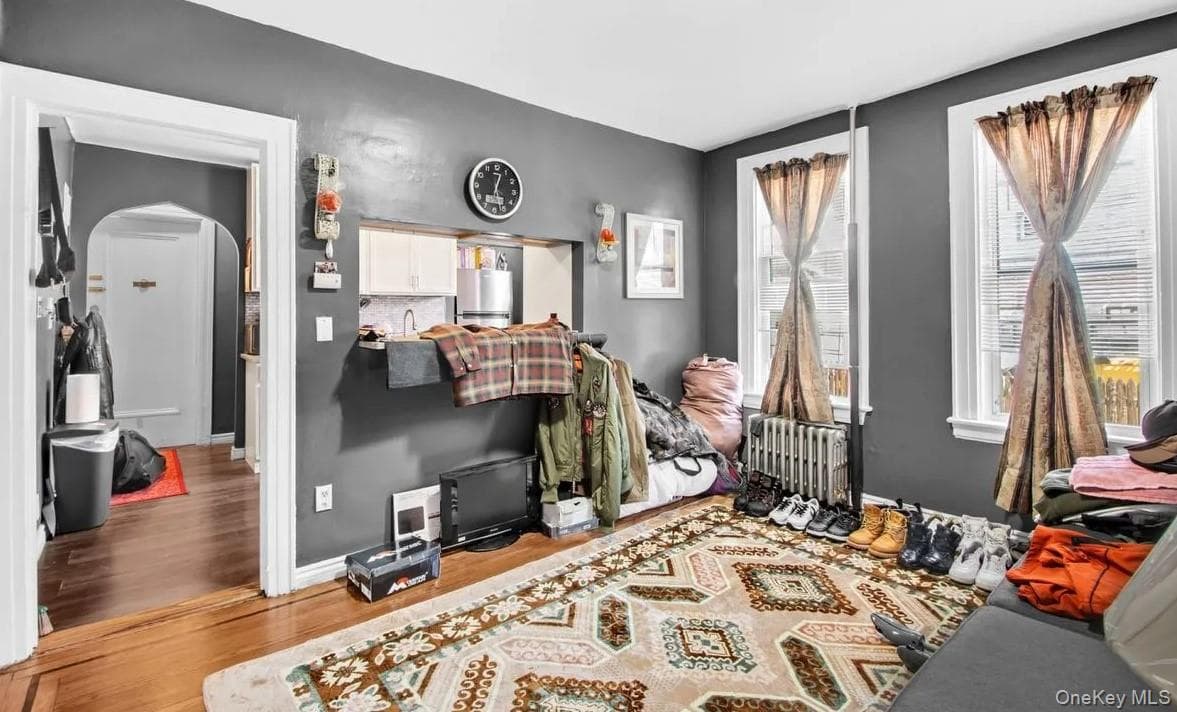 95-03 Cresskill Place thumbnail 5