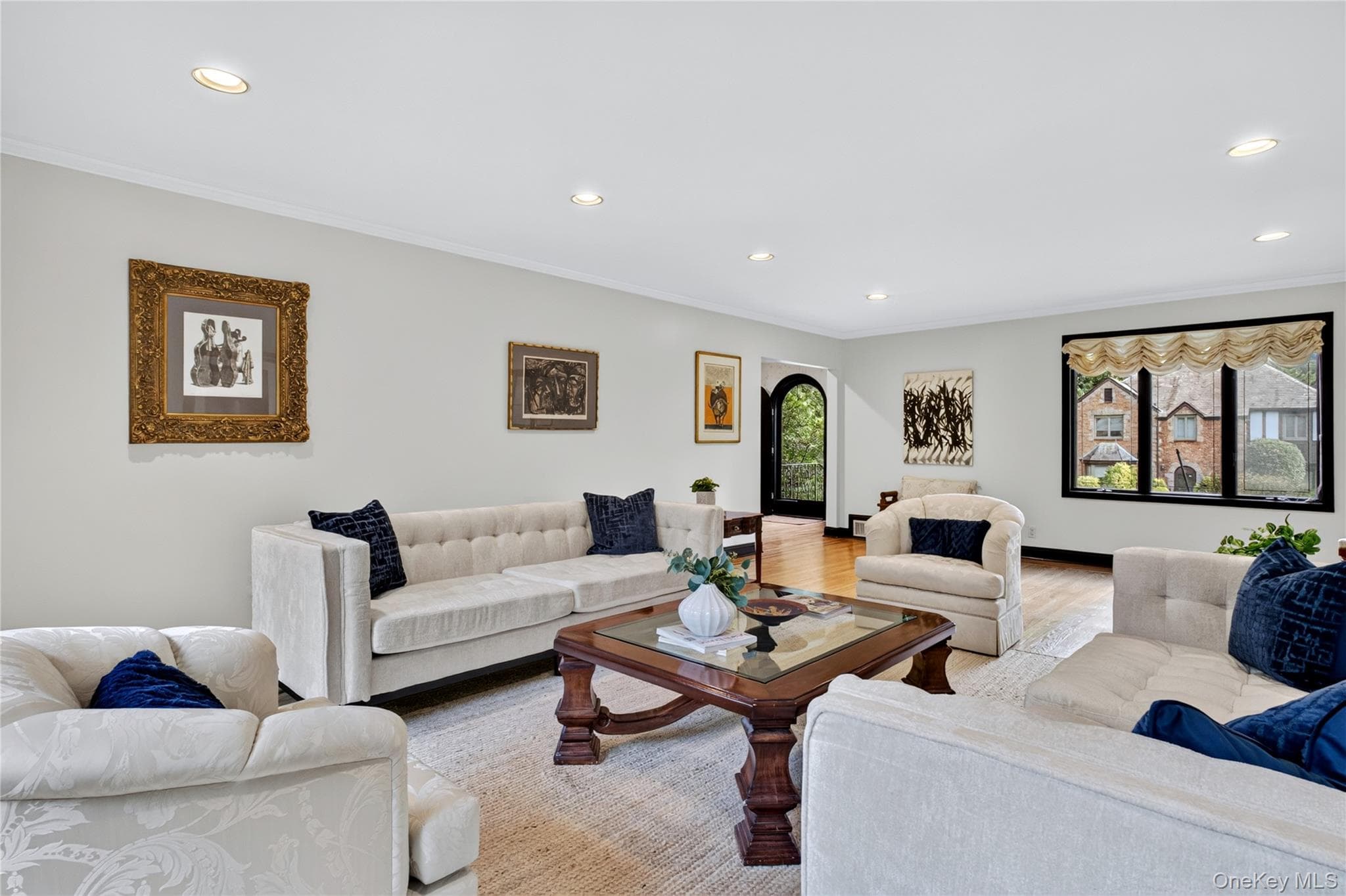 4 Parkwood Drive thumbnail 14