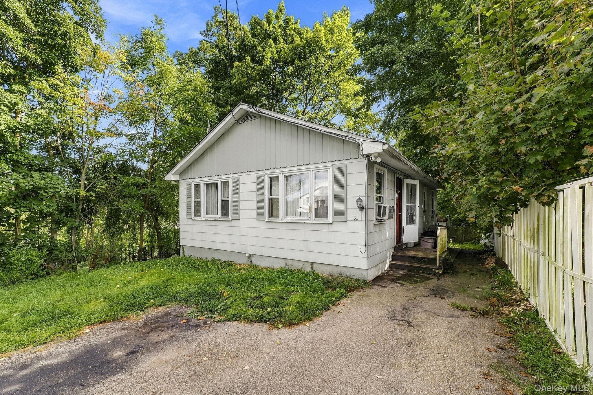 55 Morrissey Drive, Lake Peekskill