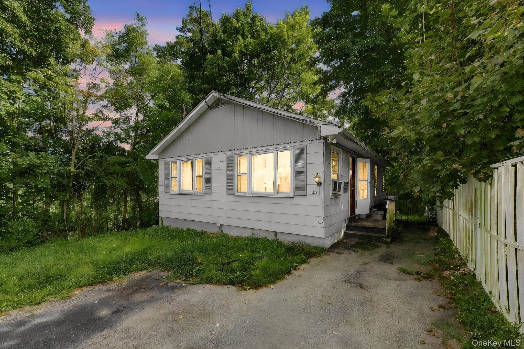 55 Morrissey Drive thumbnail 2