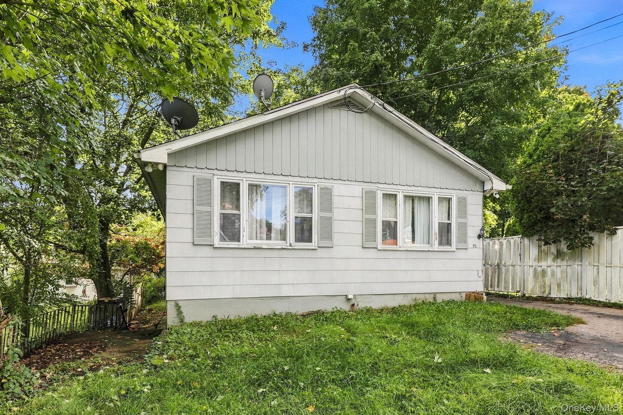 55 Morrissey Drive thumbnail 3