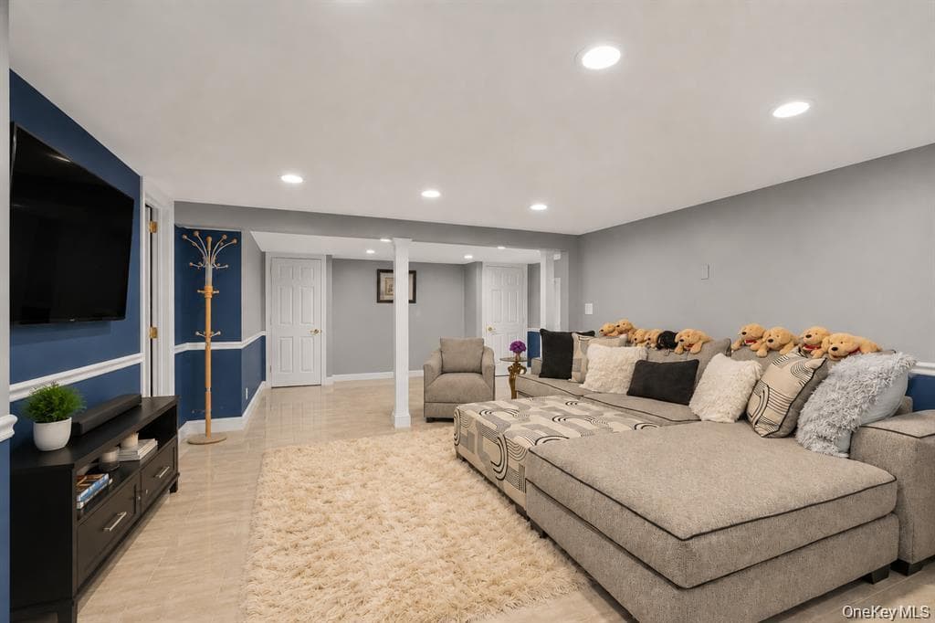 65 Threepence Drive thumbnail 32