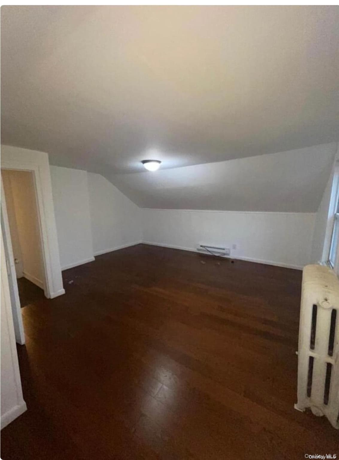 686 E 223rd Street Unit: B thumbnail 5