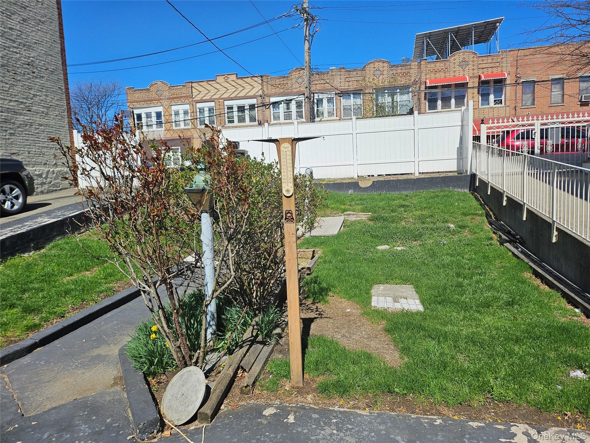 956 Hegeman Avenue thumbnail 4