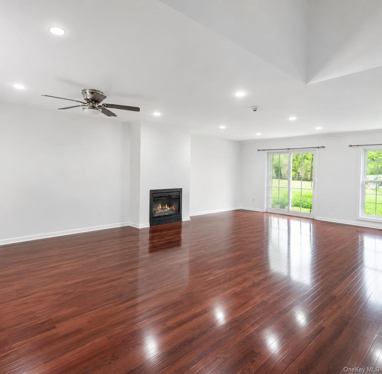 226 Westside Avenue Unit: B thumbnail 5