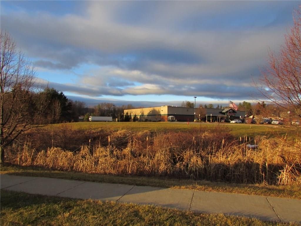 0 Boniface Drive thumbnail 3
