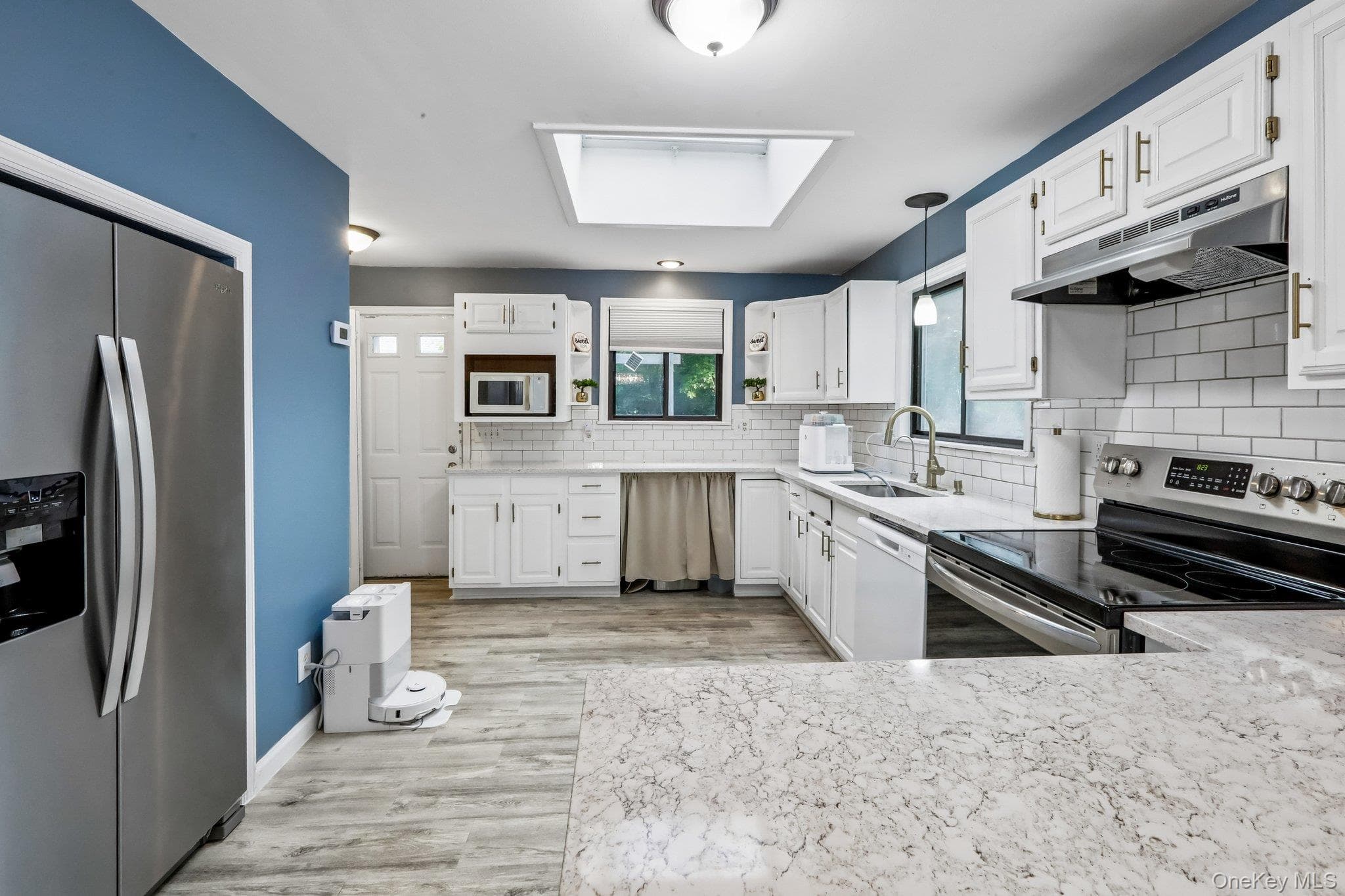 25 E Croton Drive thumbnail 11