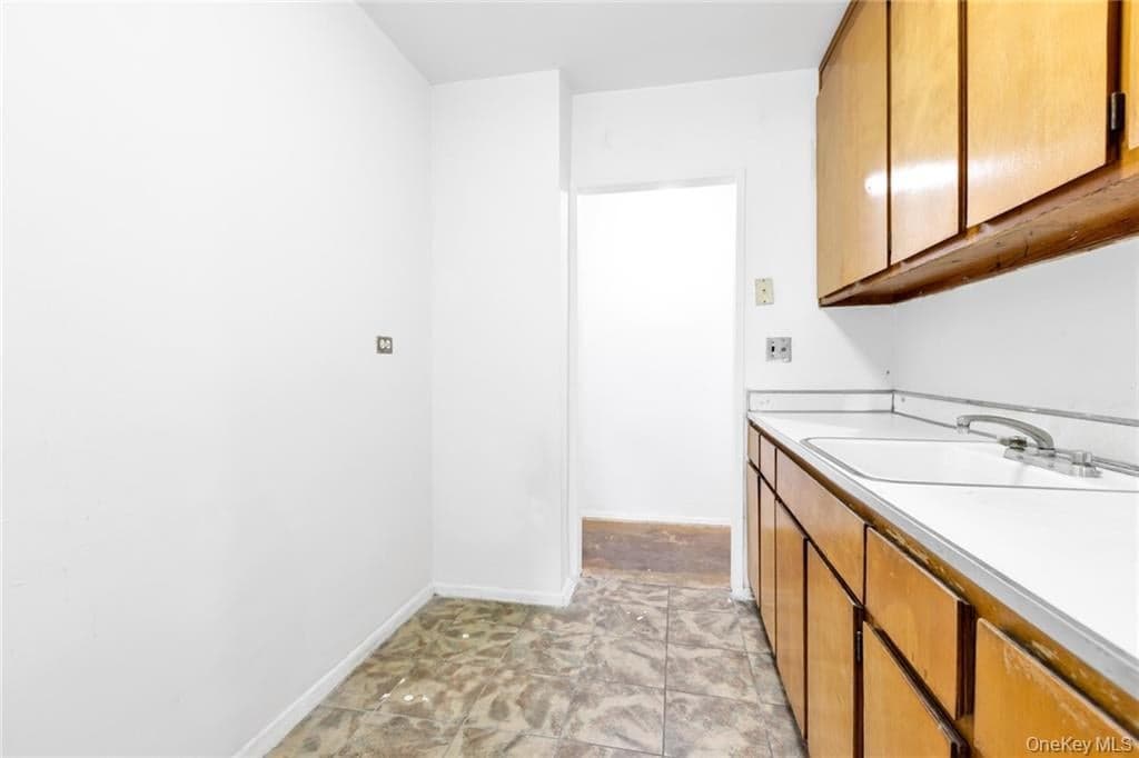 2928 W 5th Street Unit: 2C thumbnail 10