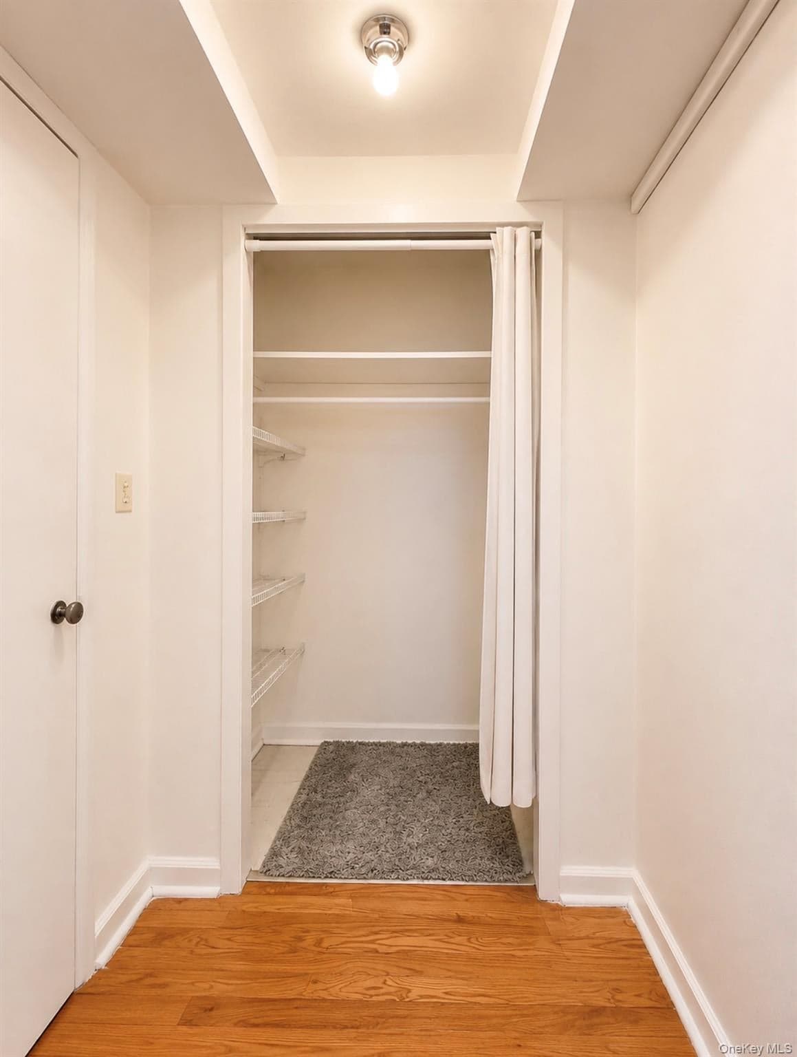 14445 Sanford Avenue Unit: 6 thumbnail 5