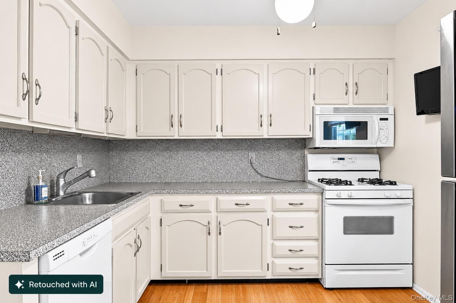4 Anchorage Lane Unit: 5B thumbnail 15