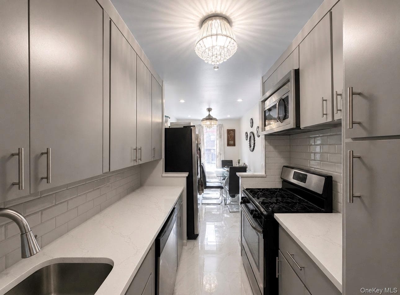 3520 Tryon Avenue Unit: 208 thumbnail 19