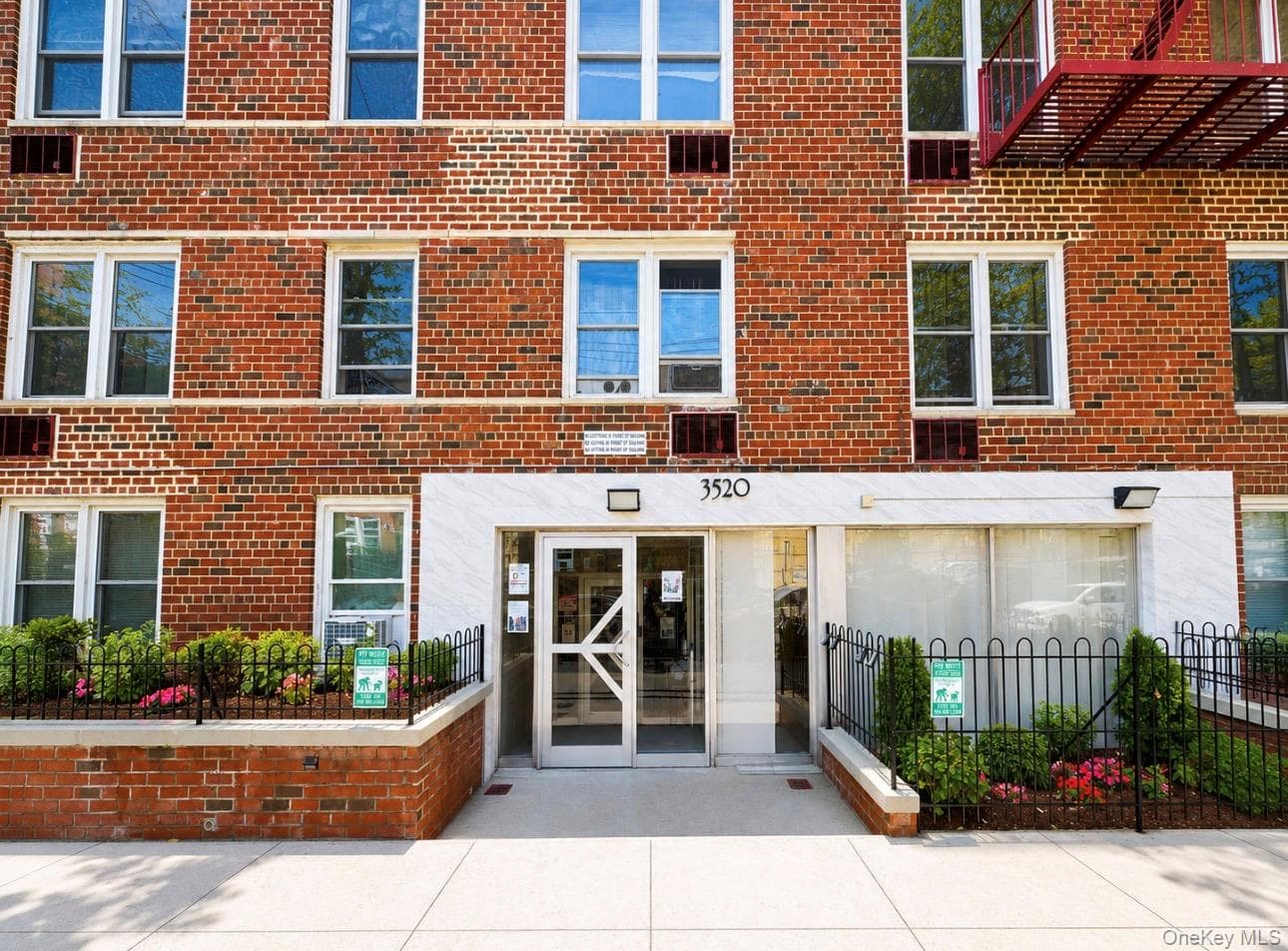 3520 Tryon Avenue Unit: 208 thumbnail 2