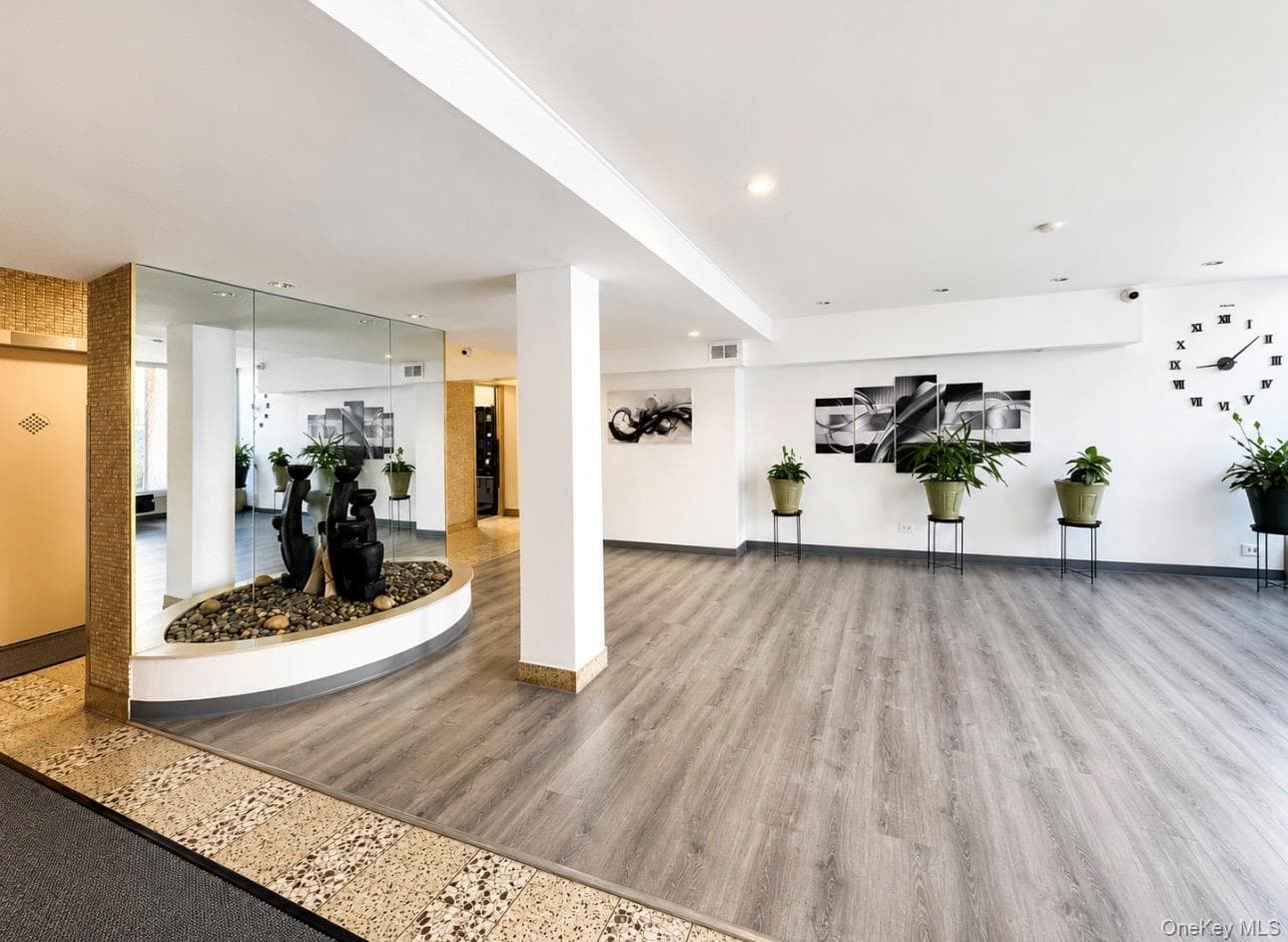 3520 Tryon Avenue Unit: 208 thumbnail 4
