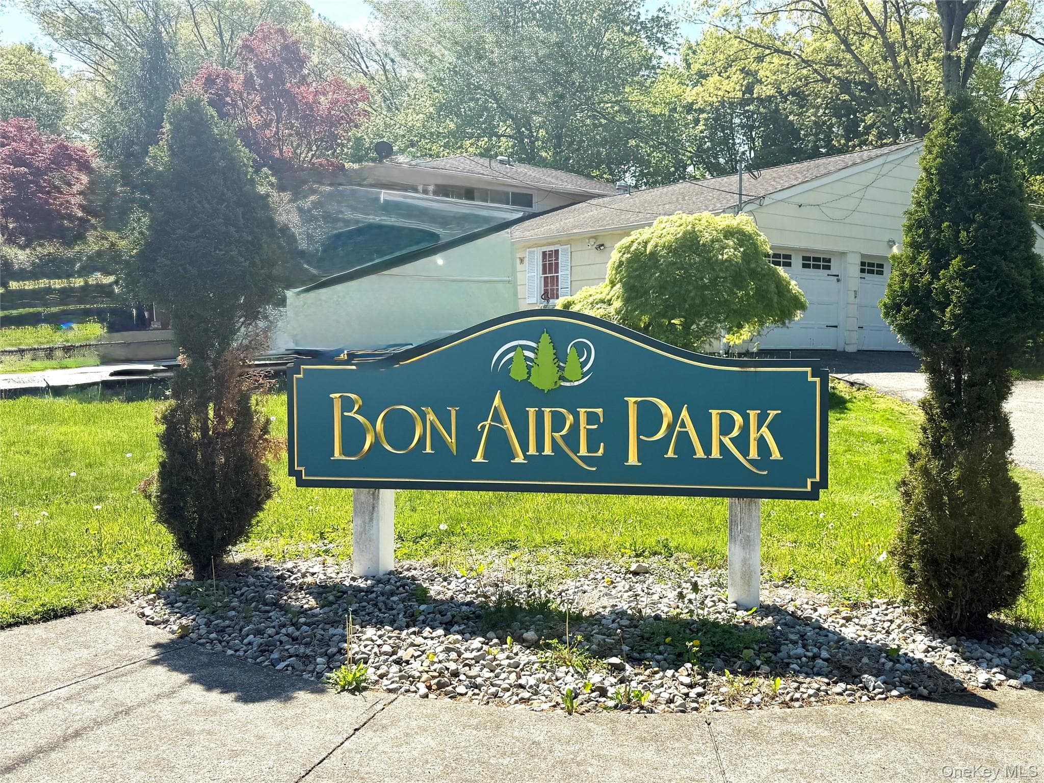 164 Somerset Drive thumbnail 30
