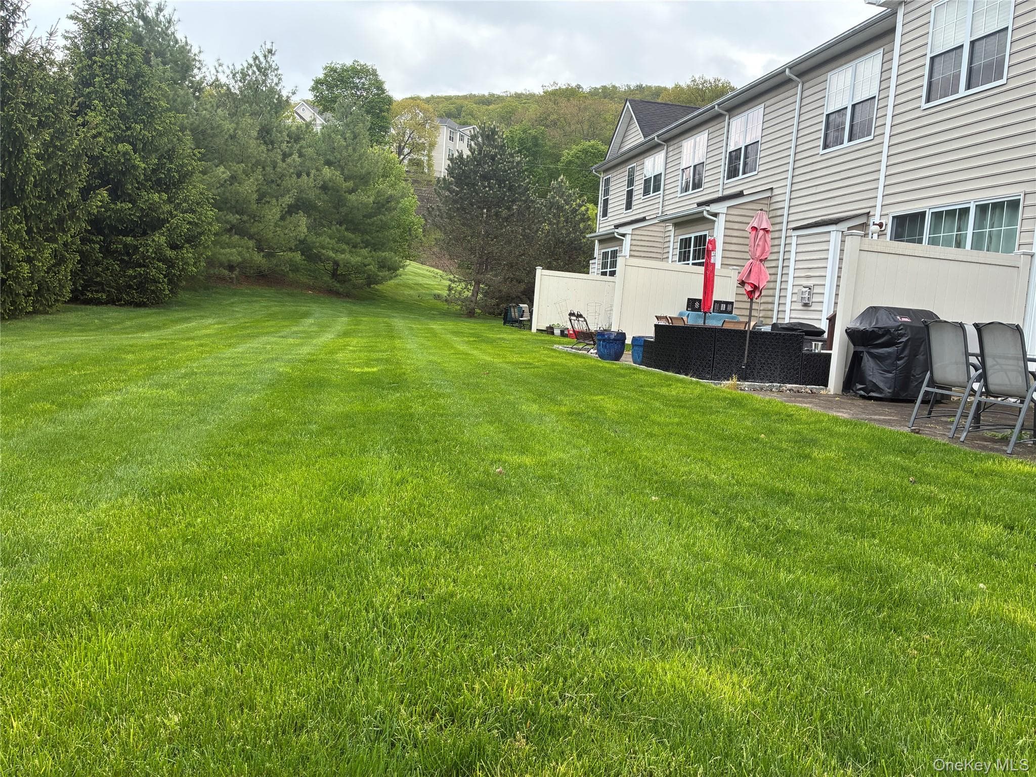 908 Huntington Drive thumbnail 27