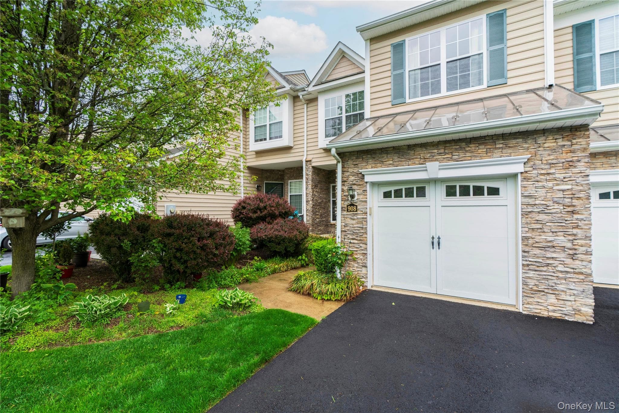 908 Huntington Drive, Fishkill