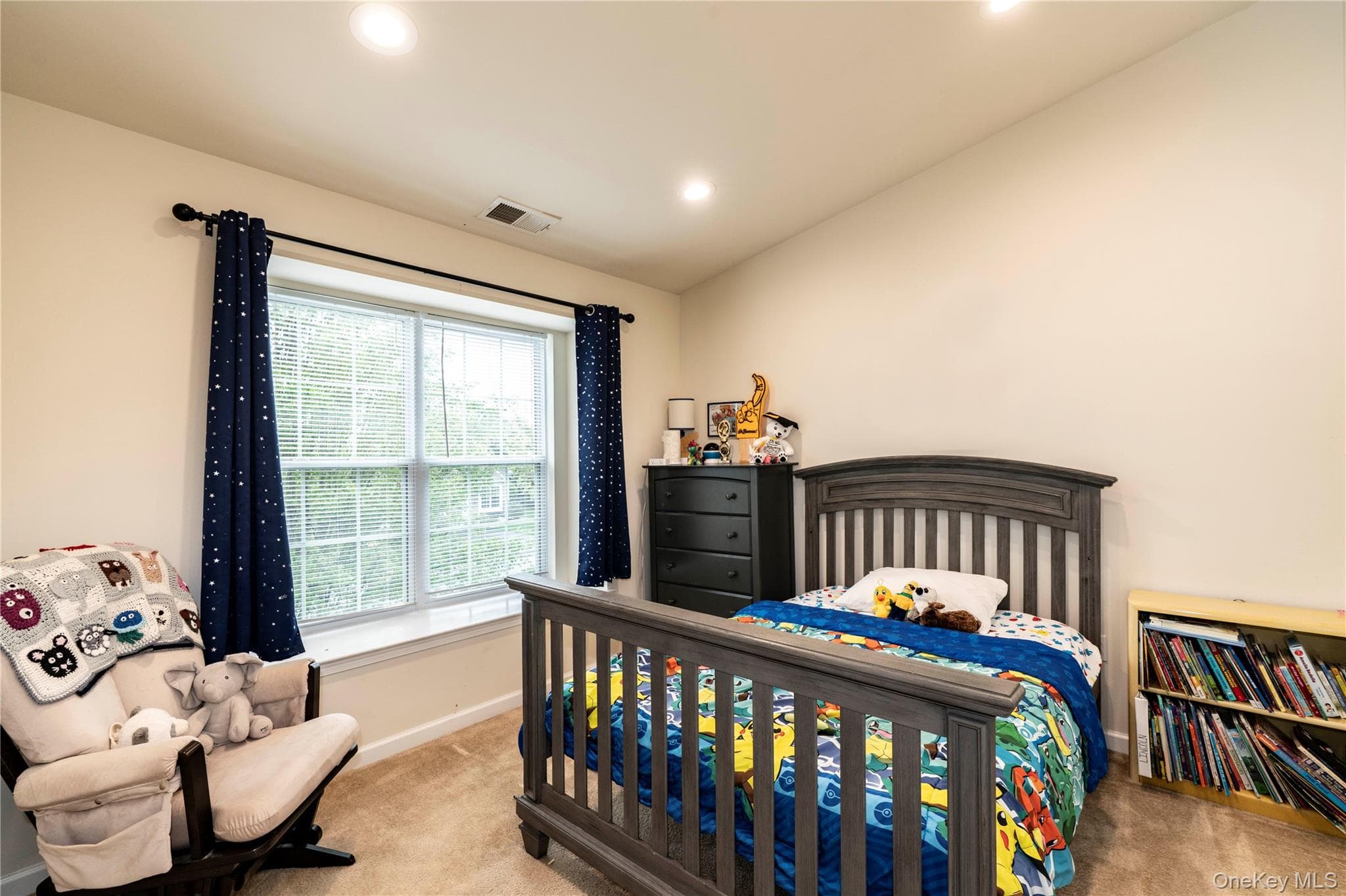 908 Huntington Drive thumbnail 16