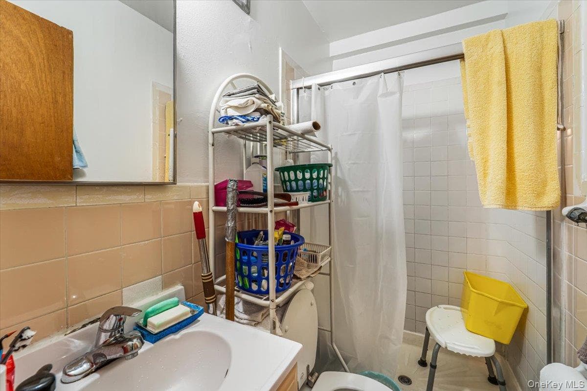 5915 Xenia Street thumbnail 10