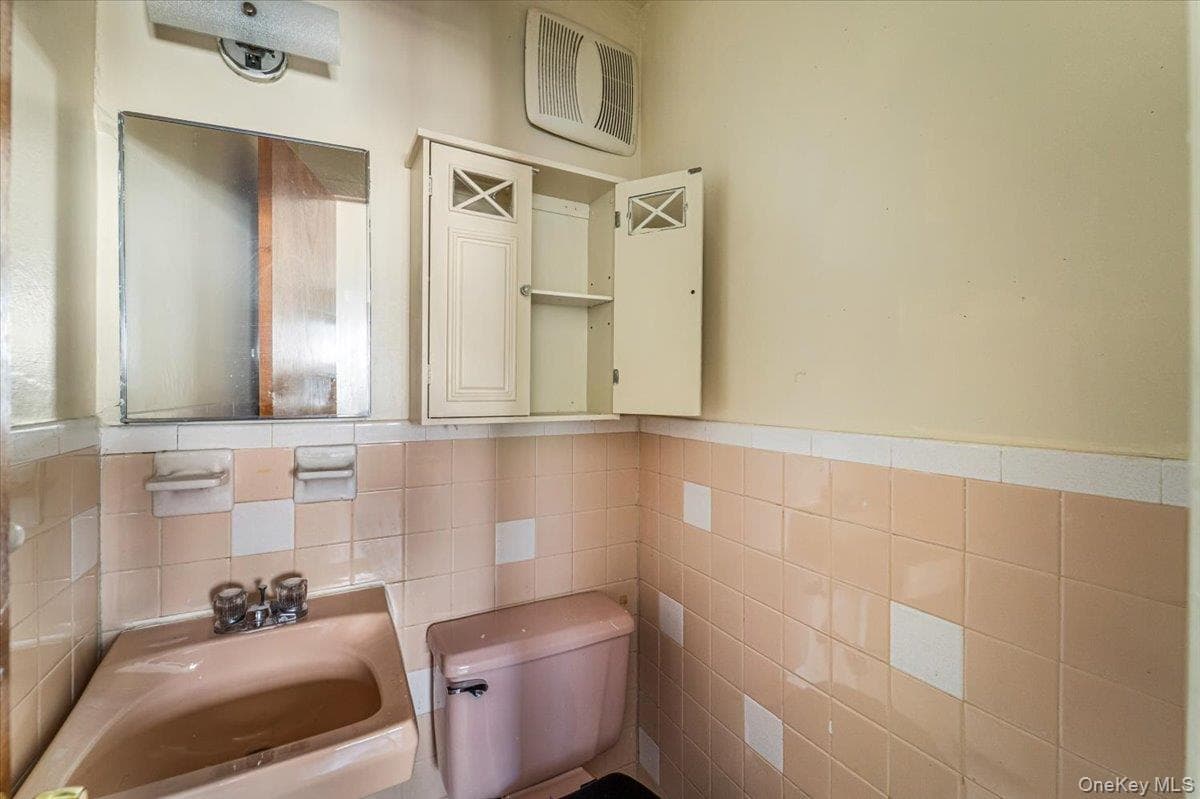 5915 Xenia Street thumbnail 20