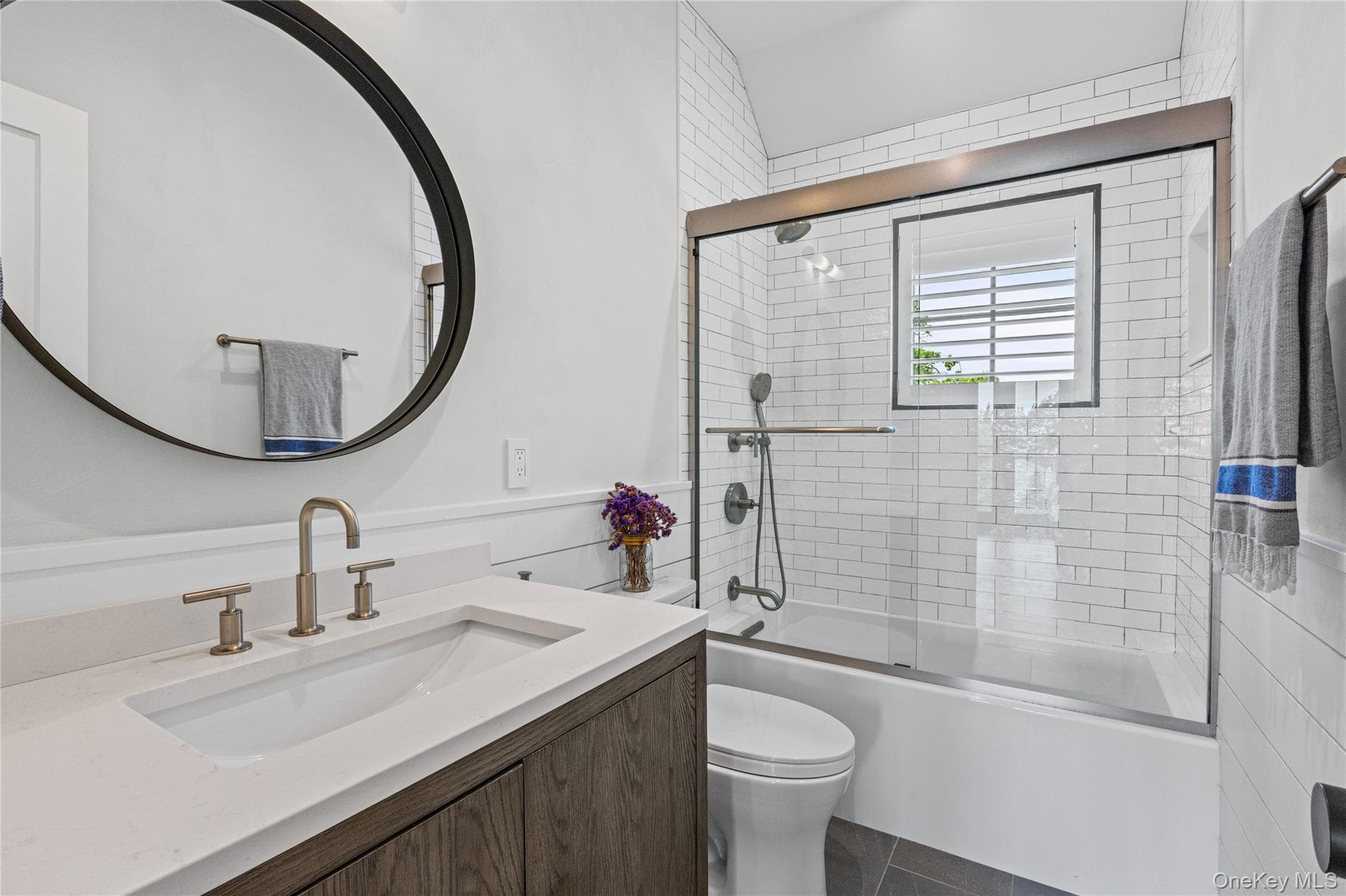 405 Williamsburgh Drive thumbnail 24