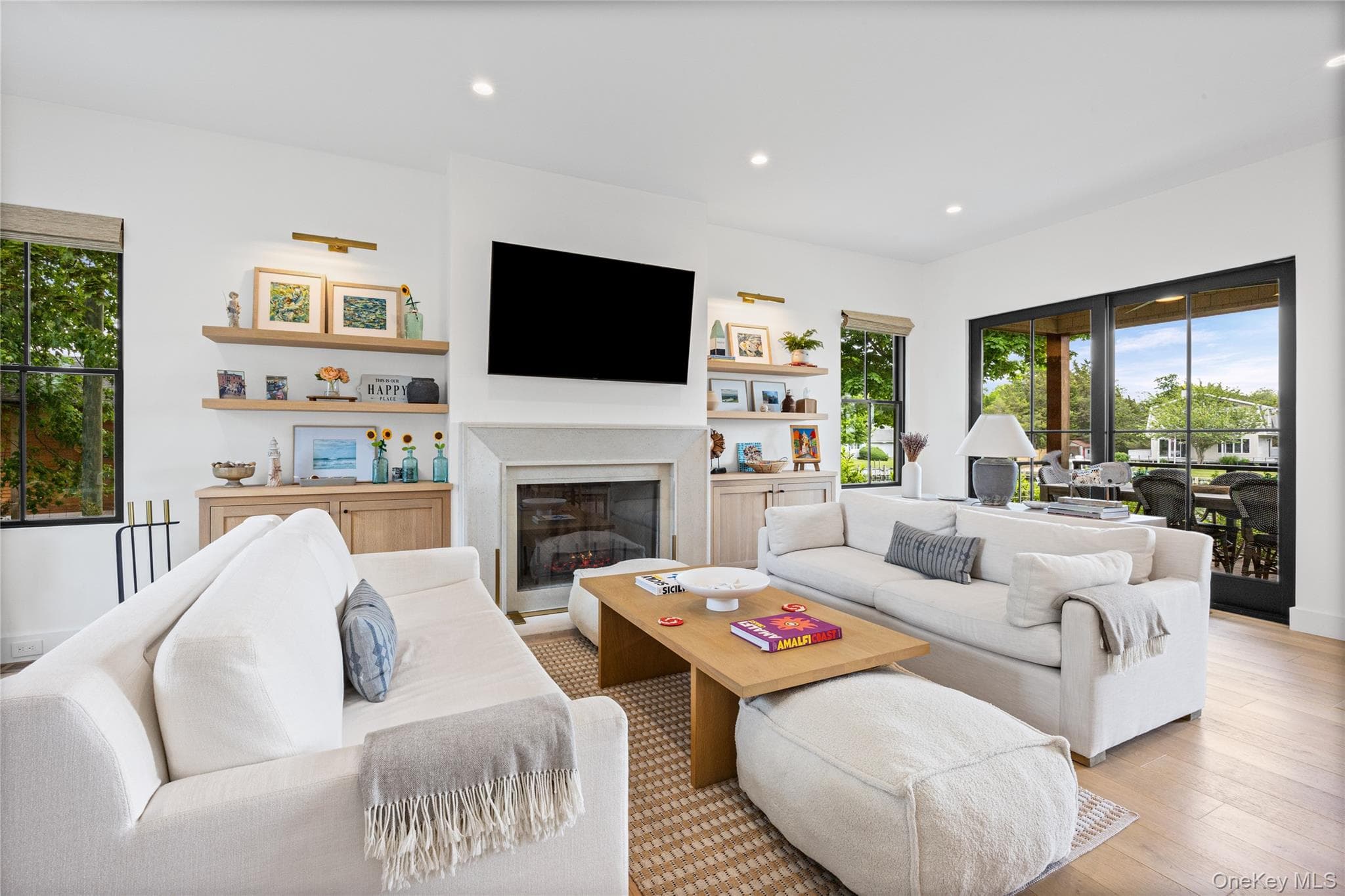 405 Williamsburgh Drive thumbnail 6
