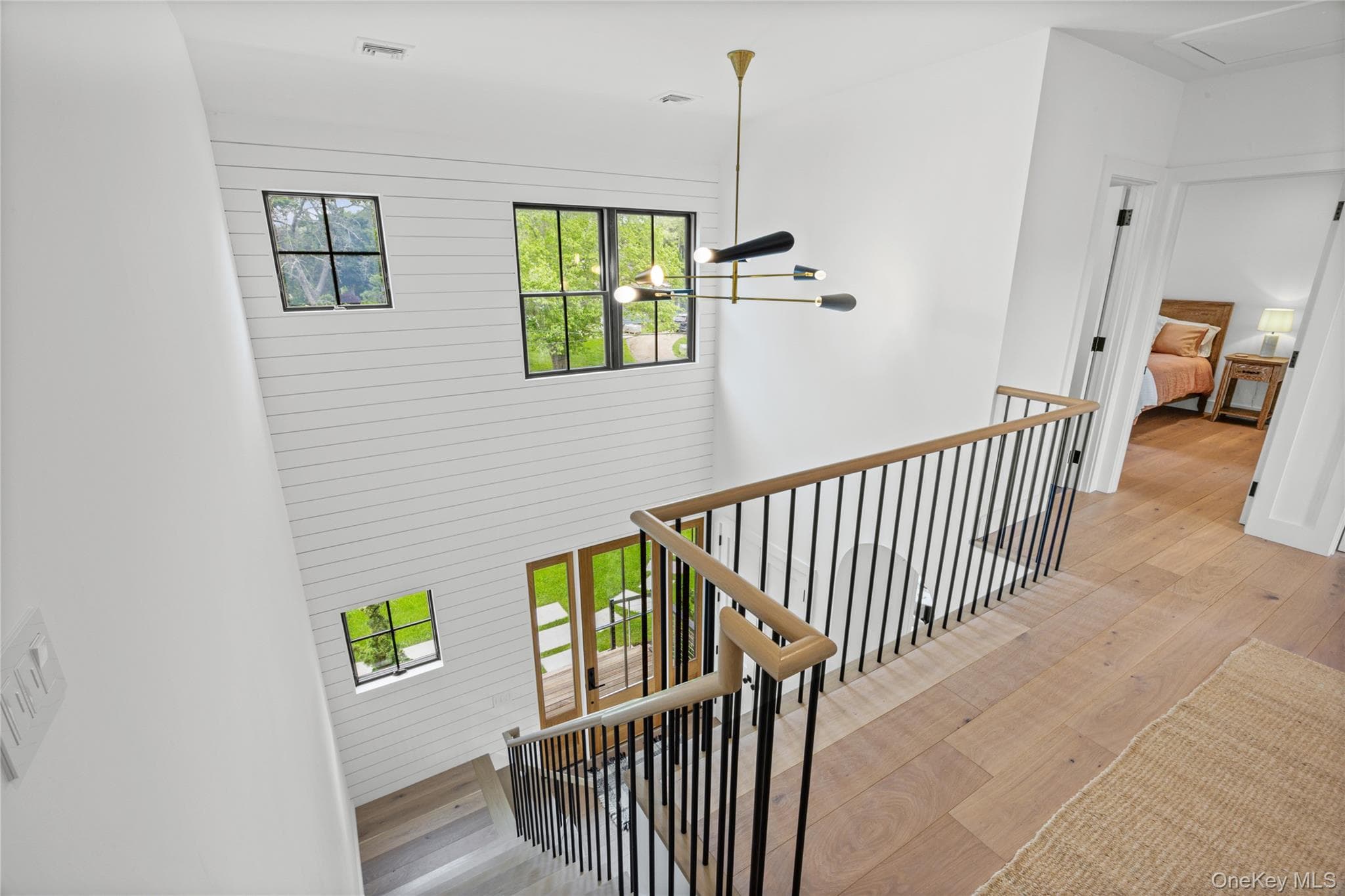 405 Williamsburgh Drive thumbnail 17
