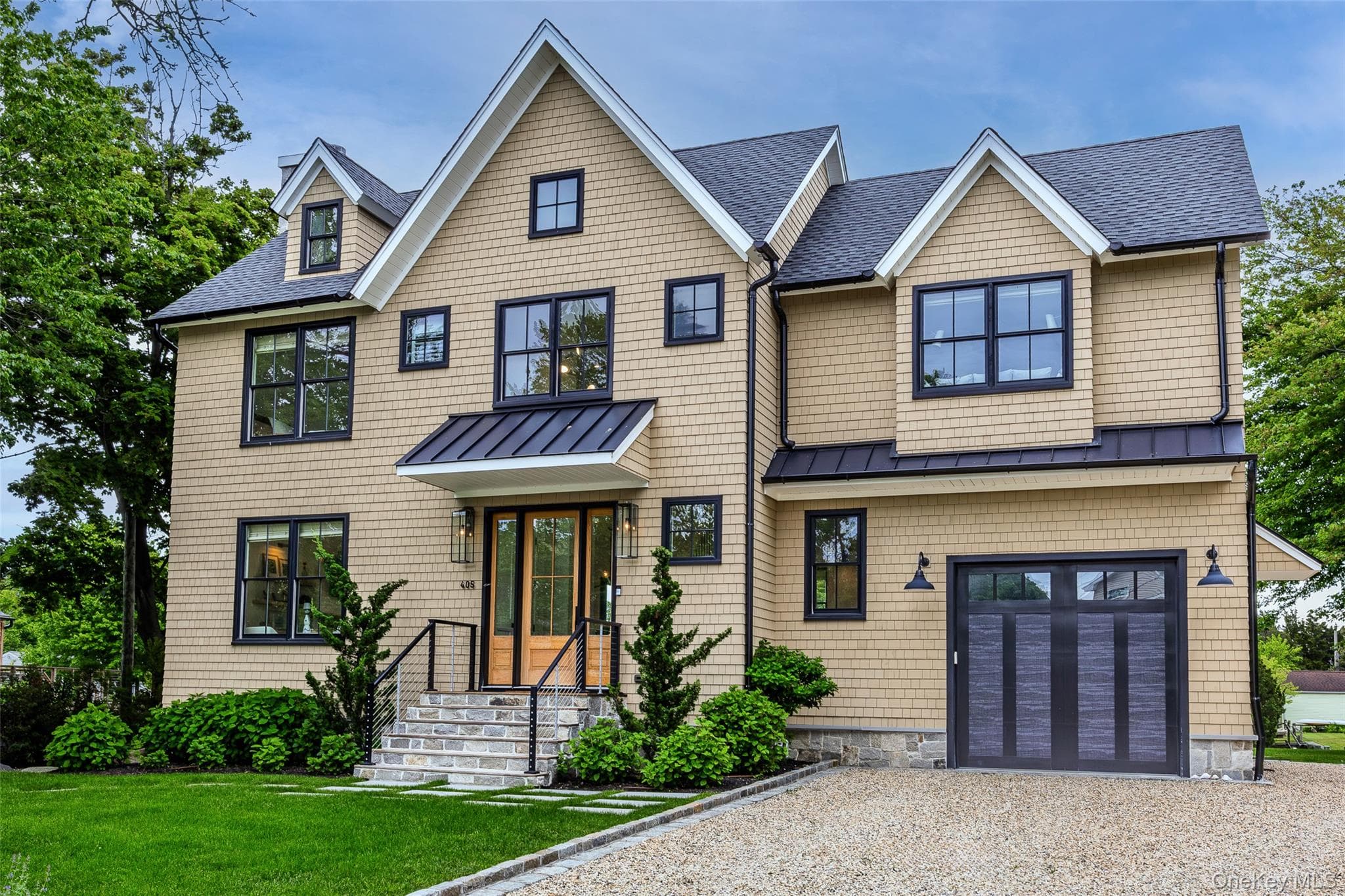 405 Williamsburgh Drive thumbnail 2