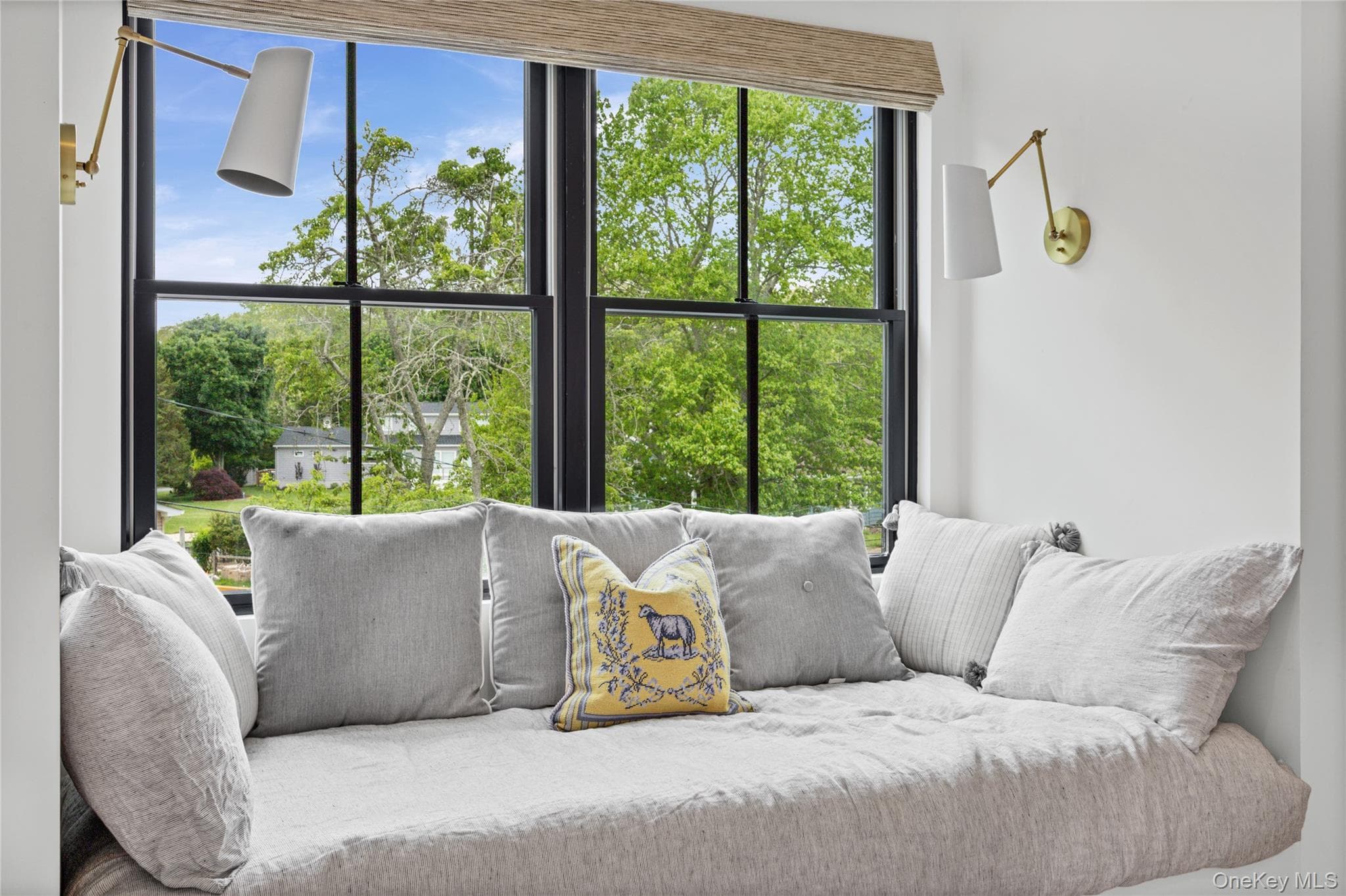 405 Williamsburgh Drive thumbnail 22