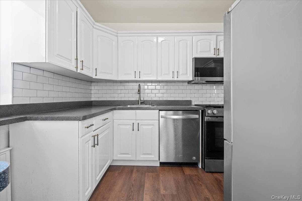 2621 Palisade Avenue Unit: 12C thumbnail 9